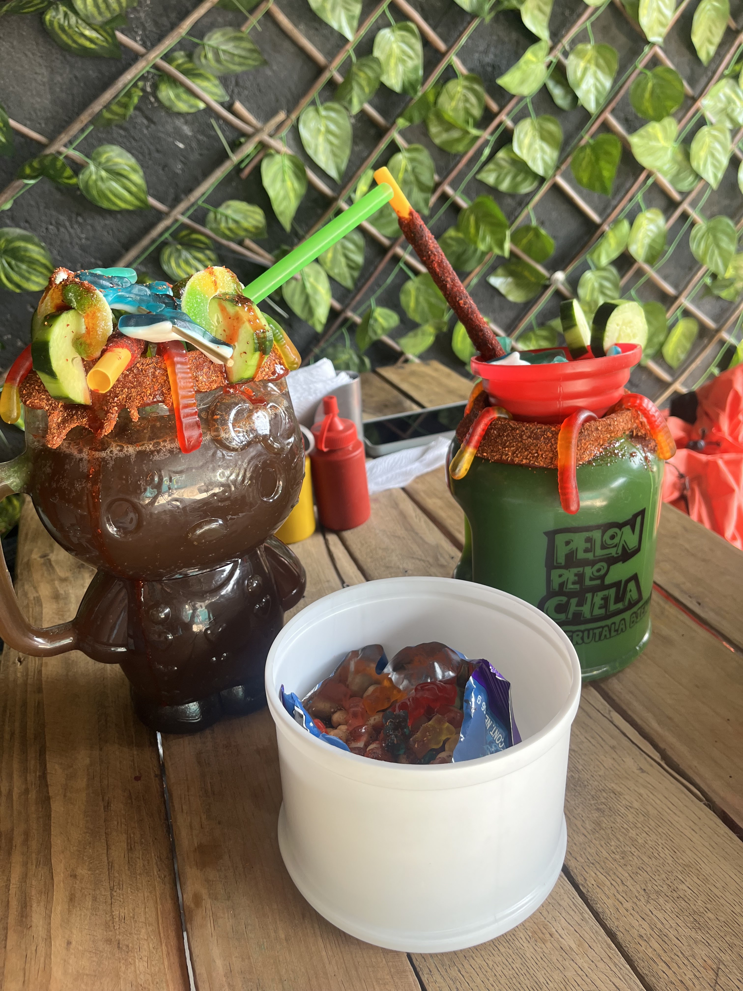 El Jefe - Hamburguesas, alitas y más image 7