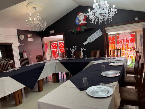 La Cima Restaurante Bar image 5