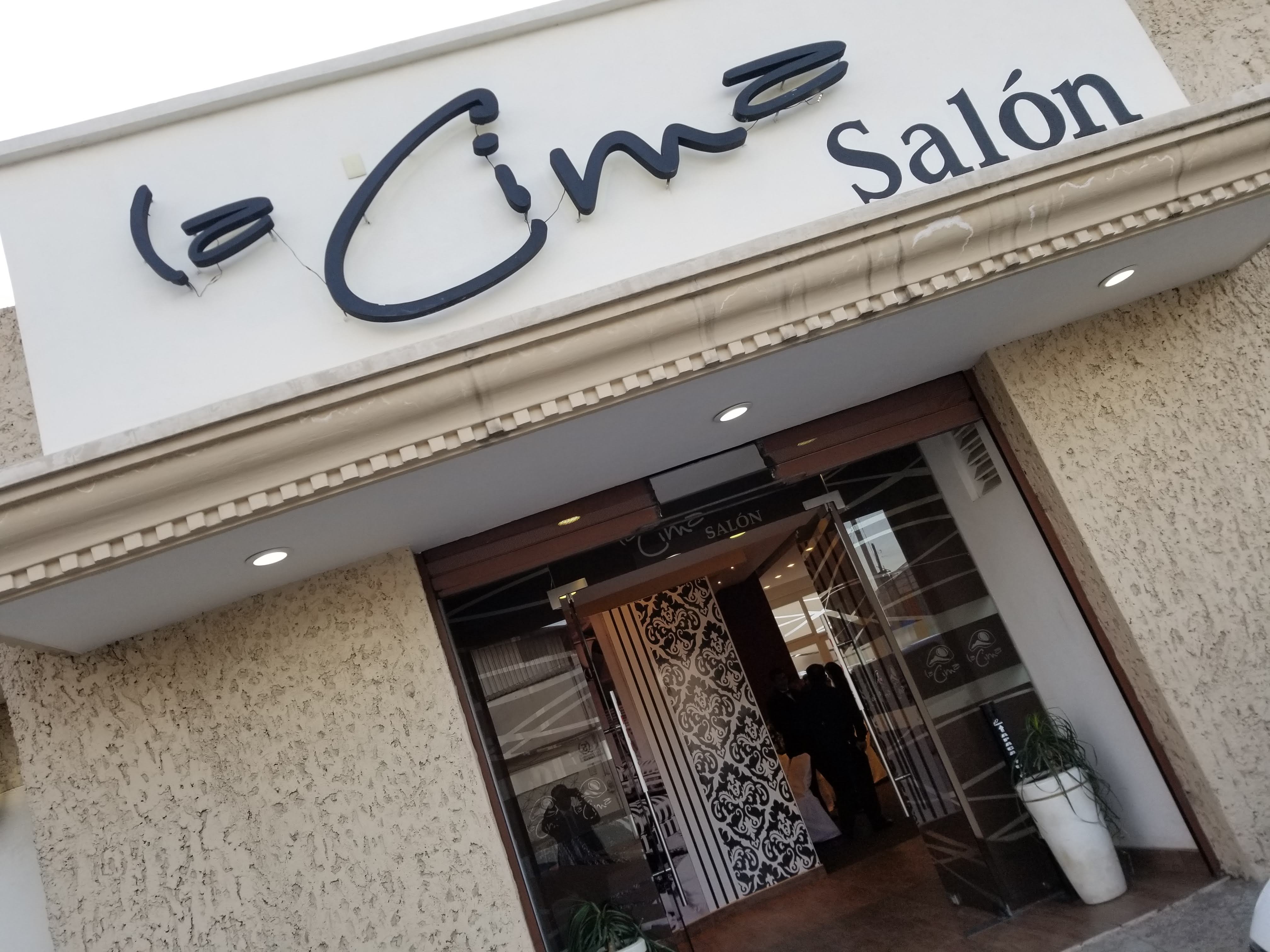 La Cima Restaurante Bar image 8