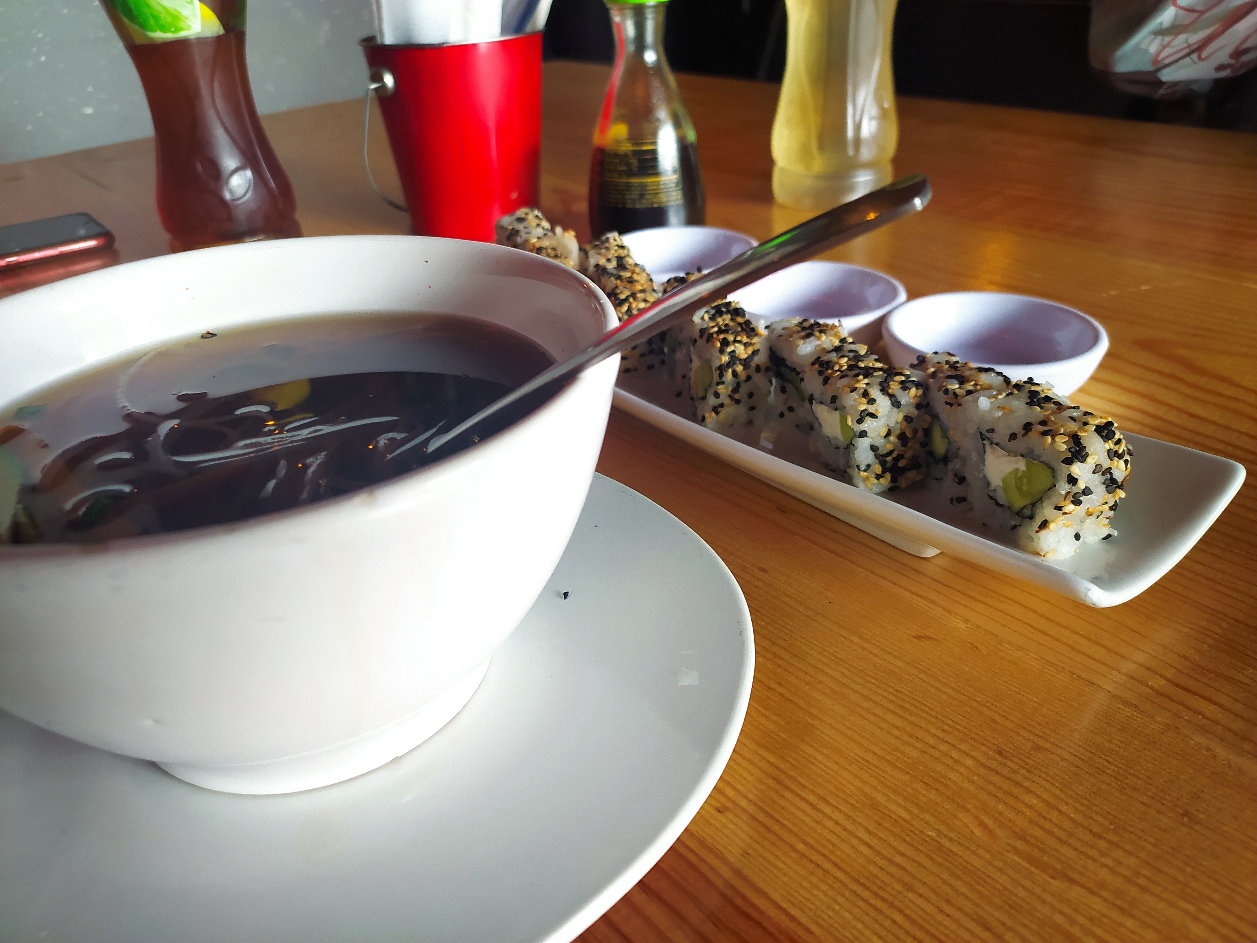 Oishii Sushi & Roll image 8