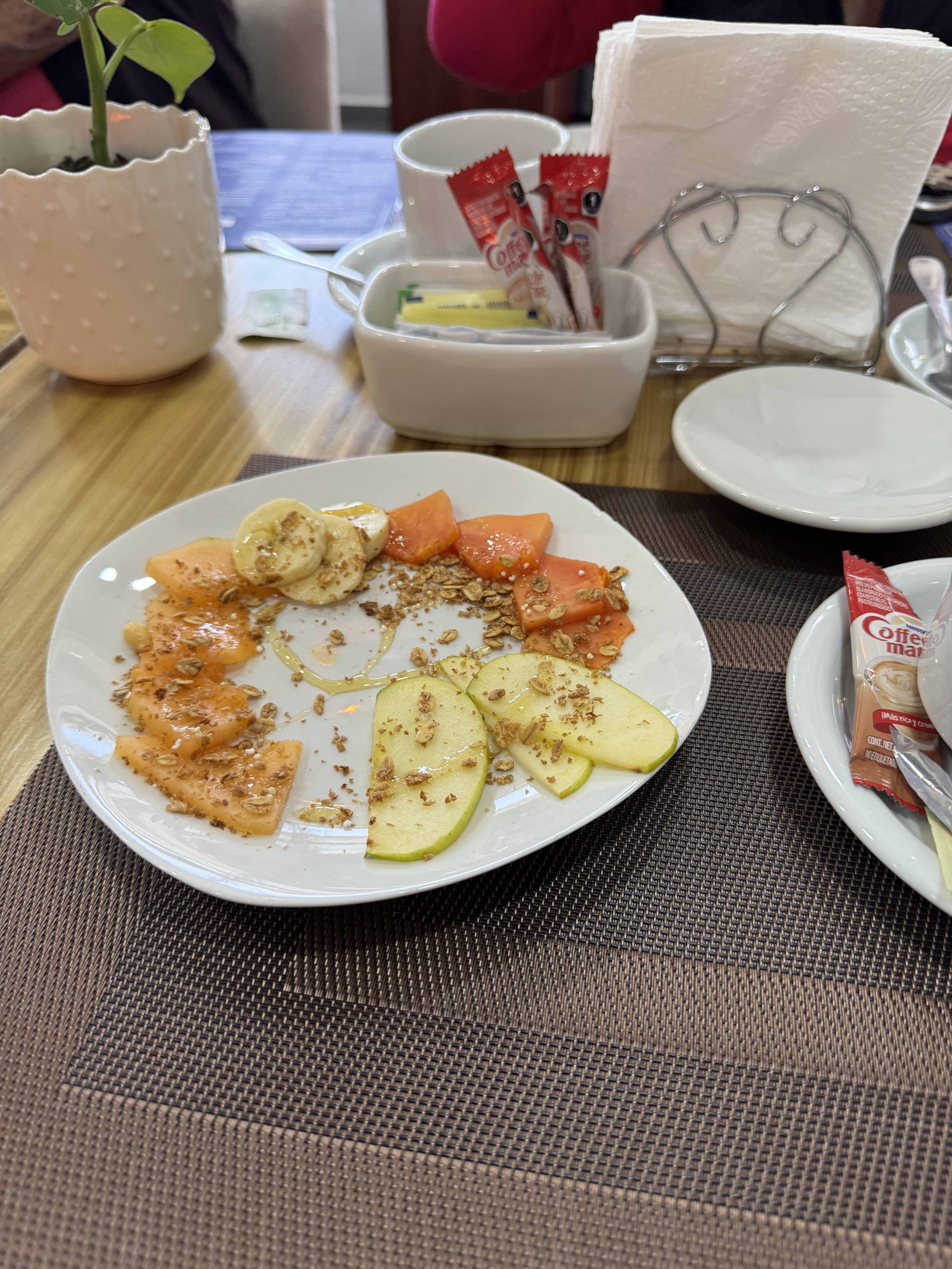 La Condesa Restaurante-Café image 4