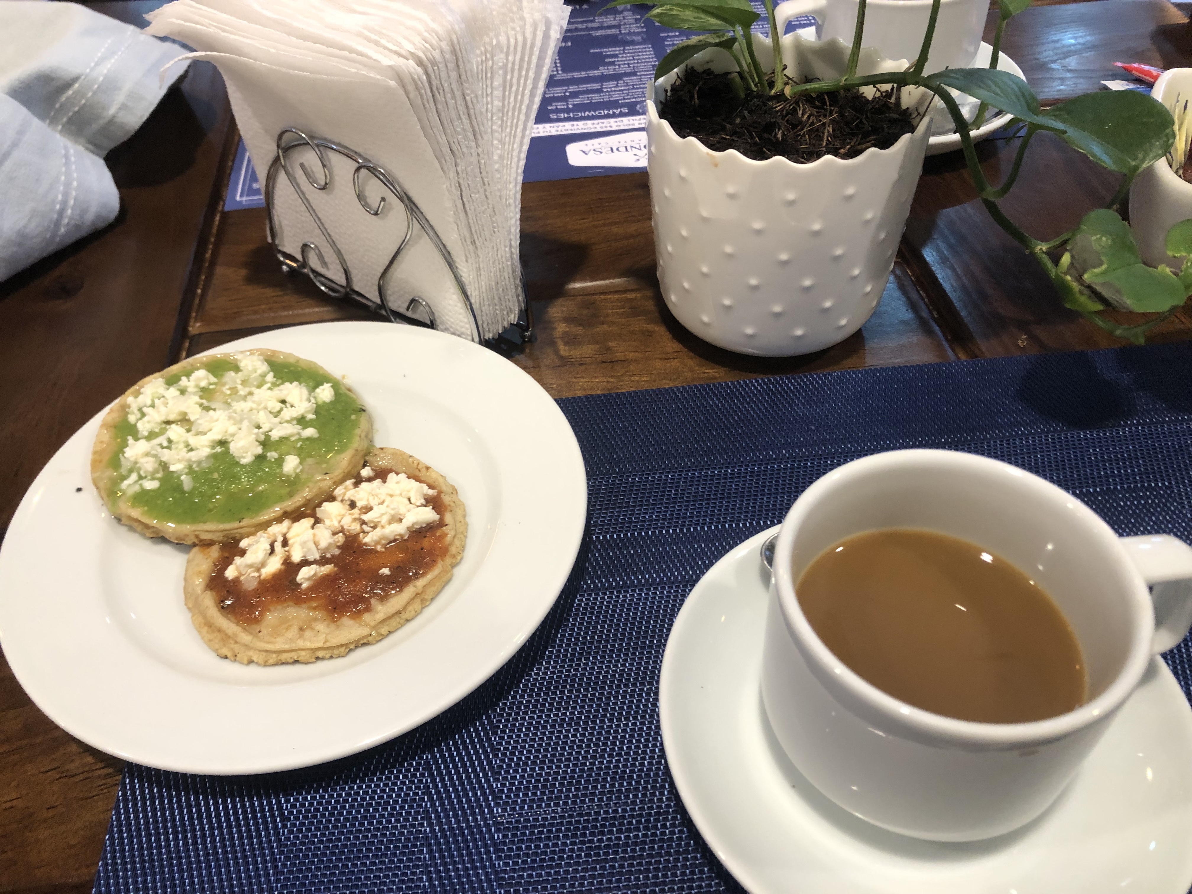 La Condesa Restaurante-Café image 8