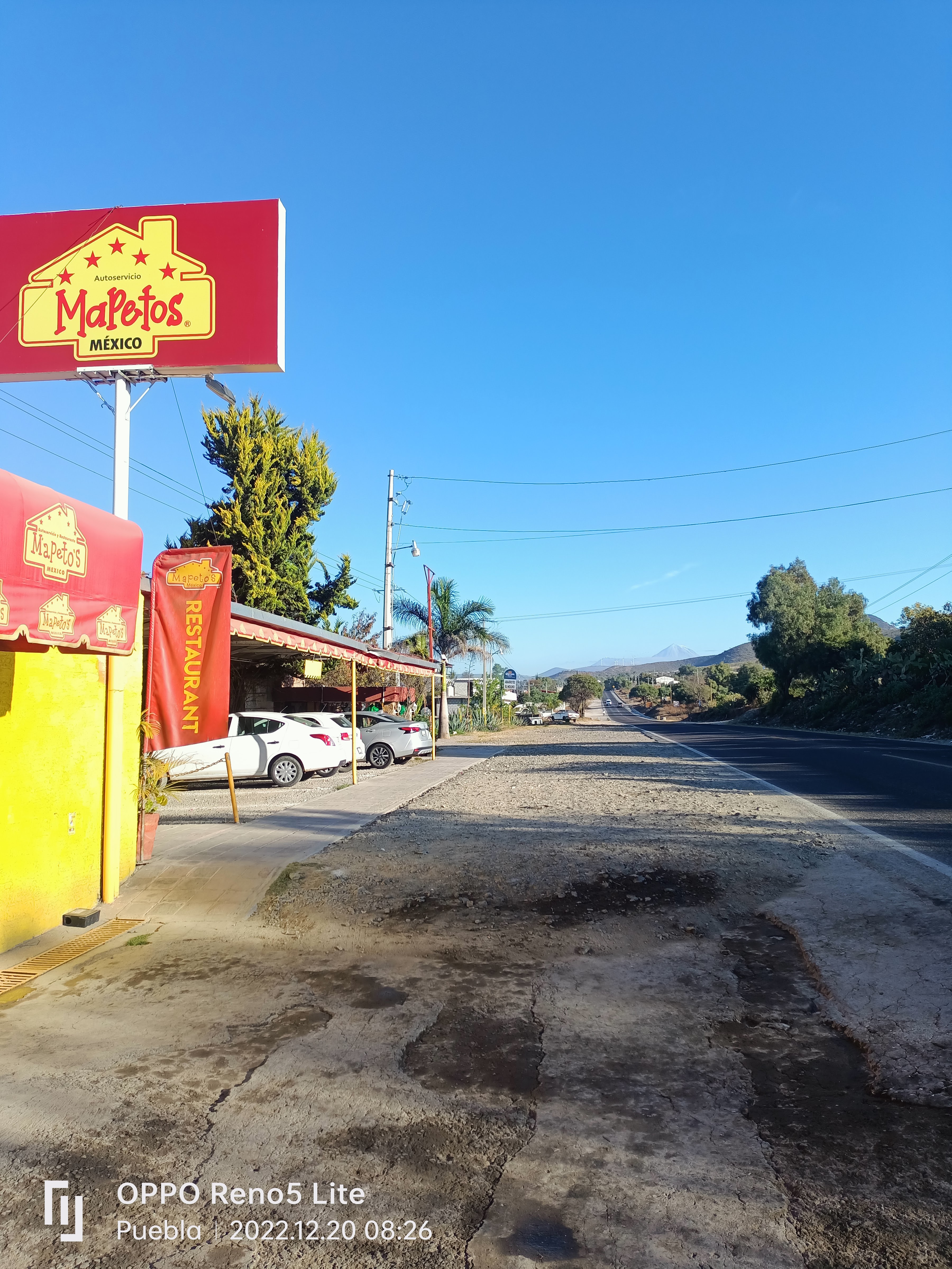 Mapeto's Restaurant Y Autoservicio image 3