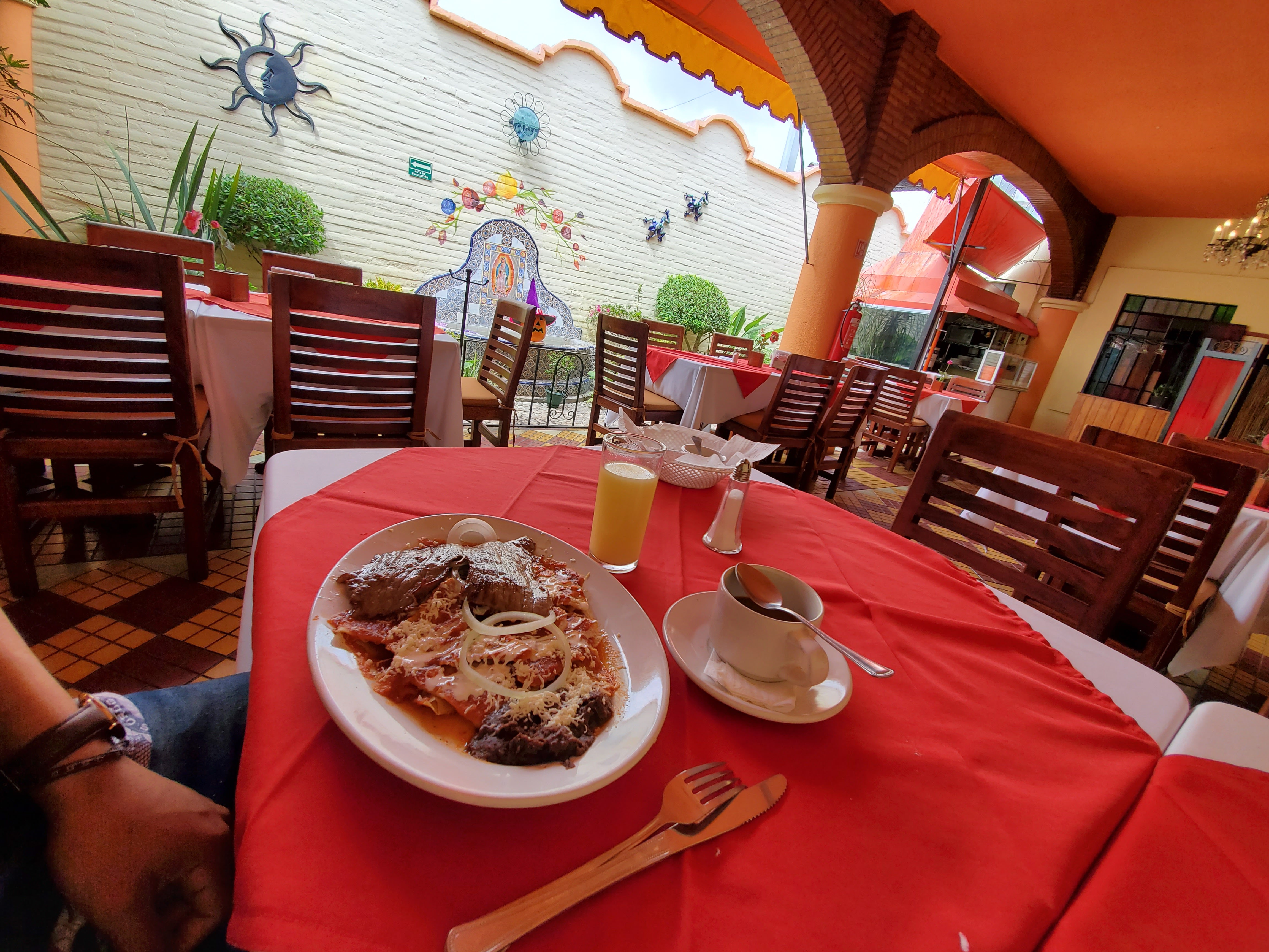 Restaurante La Greca image 1