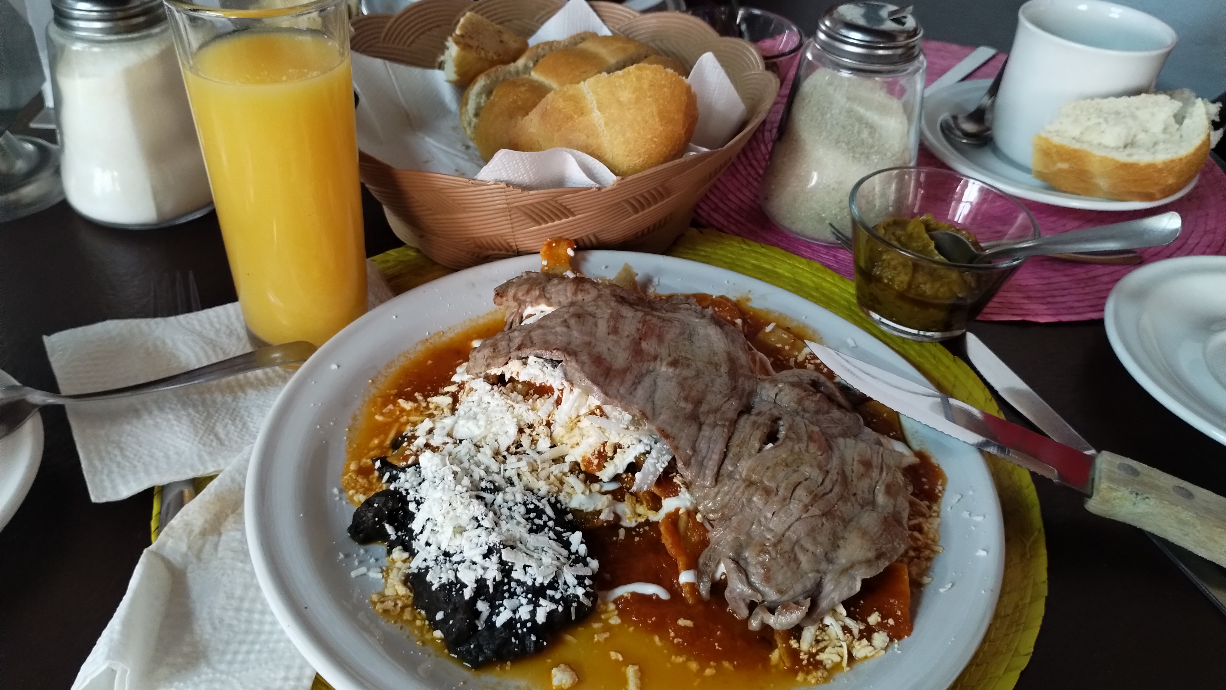 Restaurante Casa Amachu | Desayunos y comida image 4