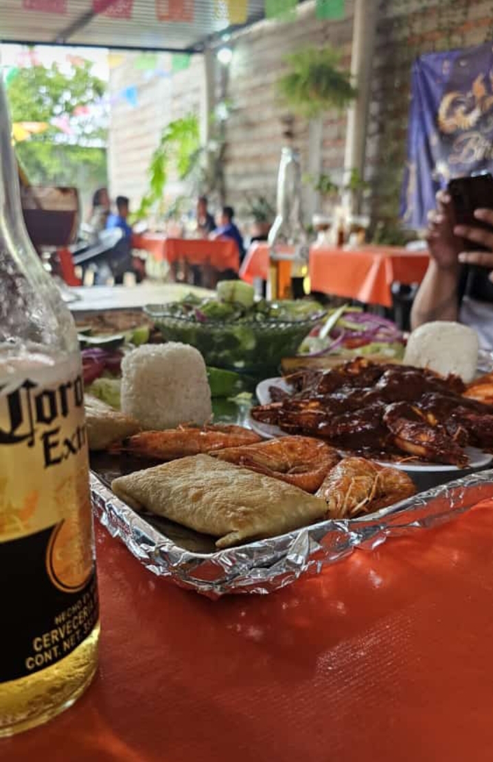 Marisquería **La Sirenita** image 2