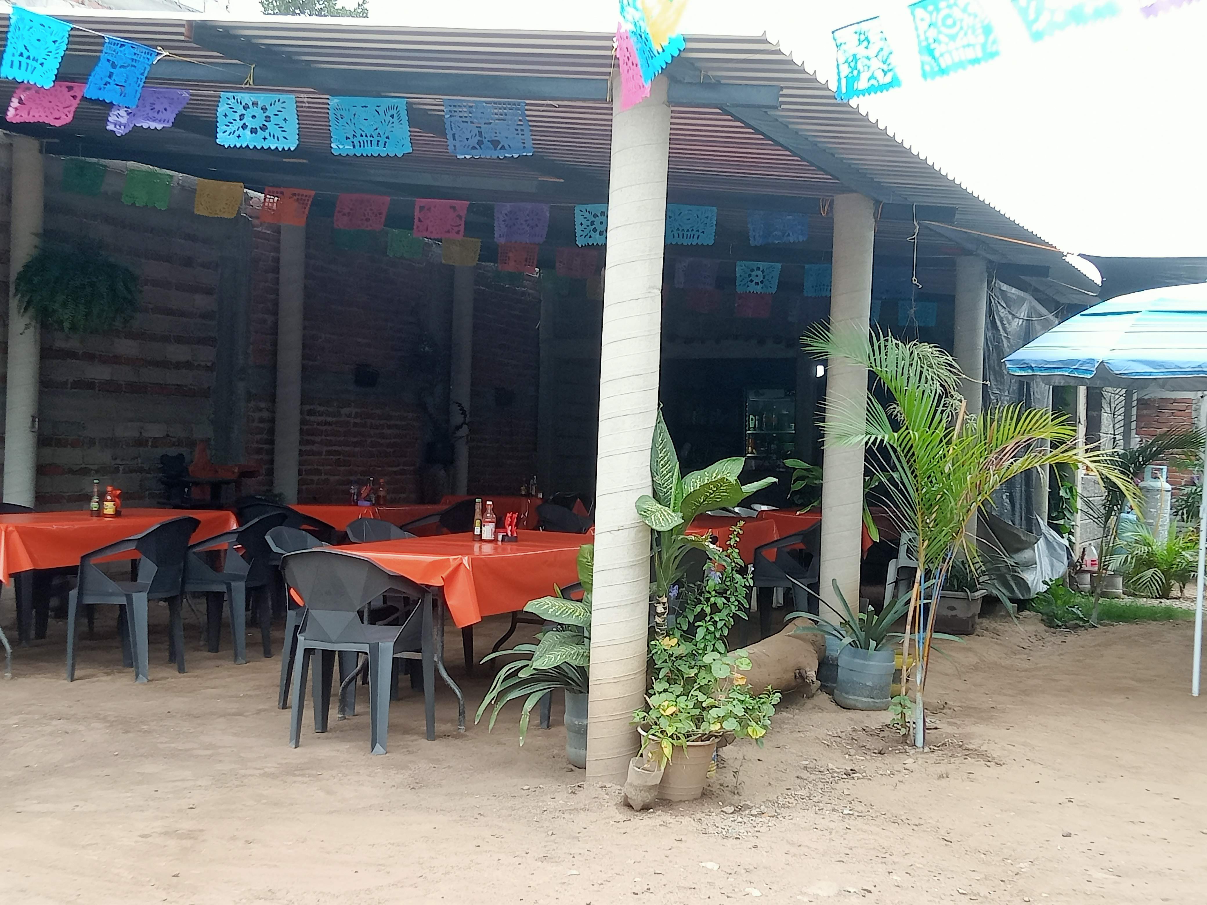 Marisquería **La Sirenita** image 8