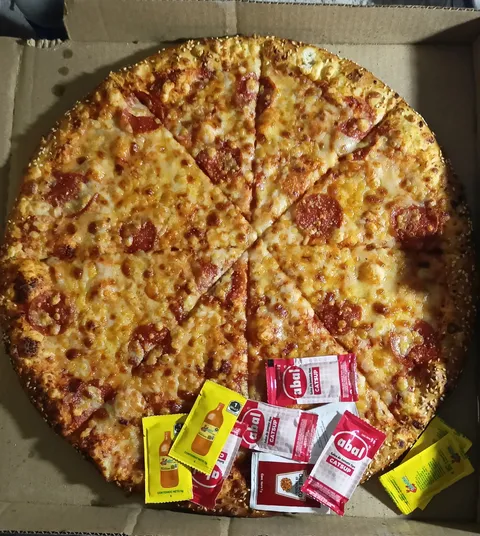 Que sea... Pizza image 4