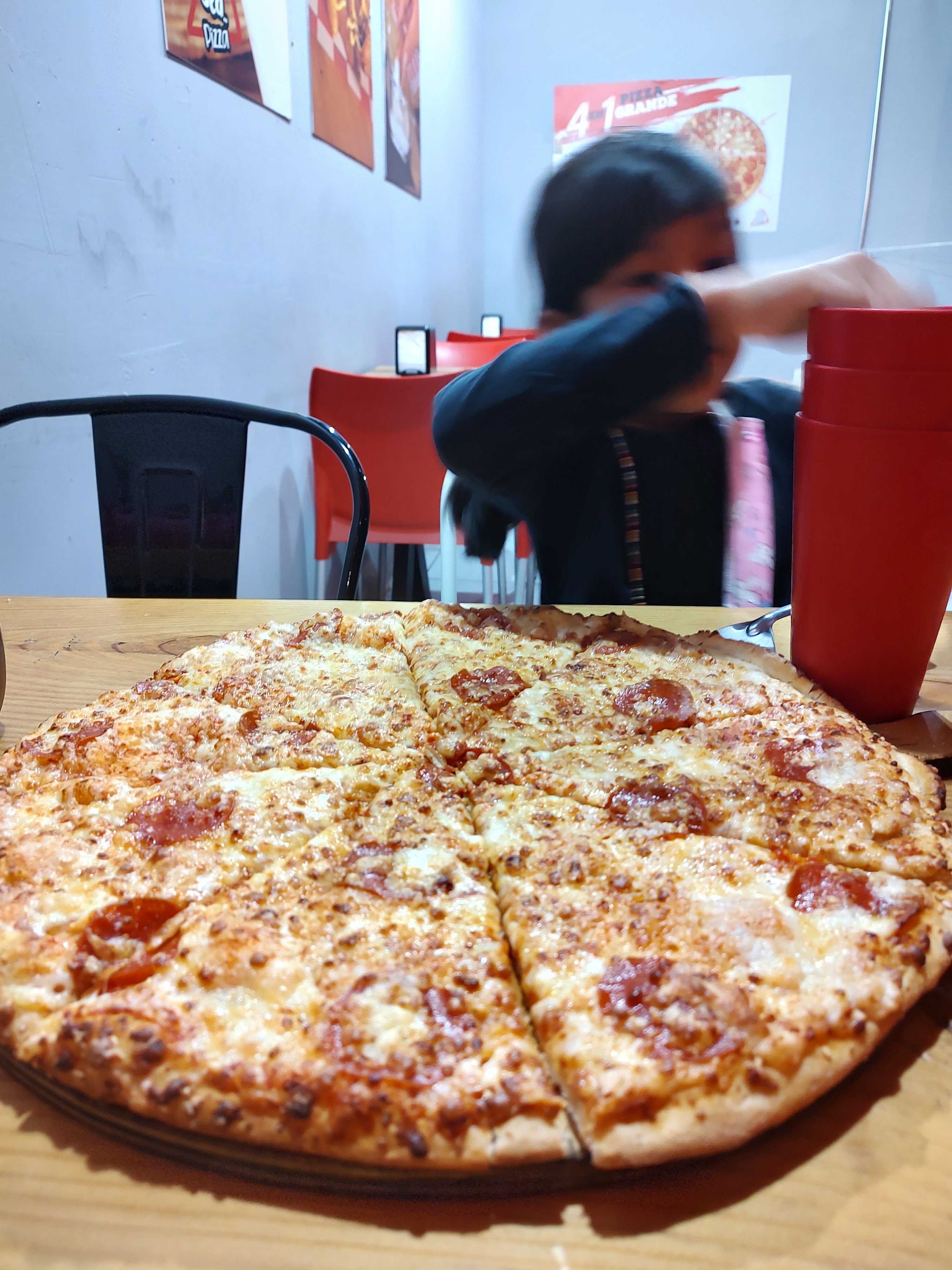 Que sea... Pizza image 5