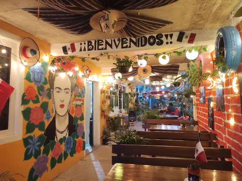 CAPRICHOS restaurante café image 1
