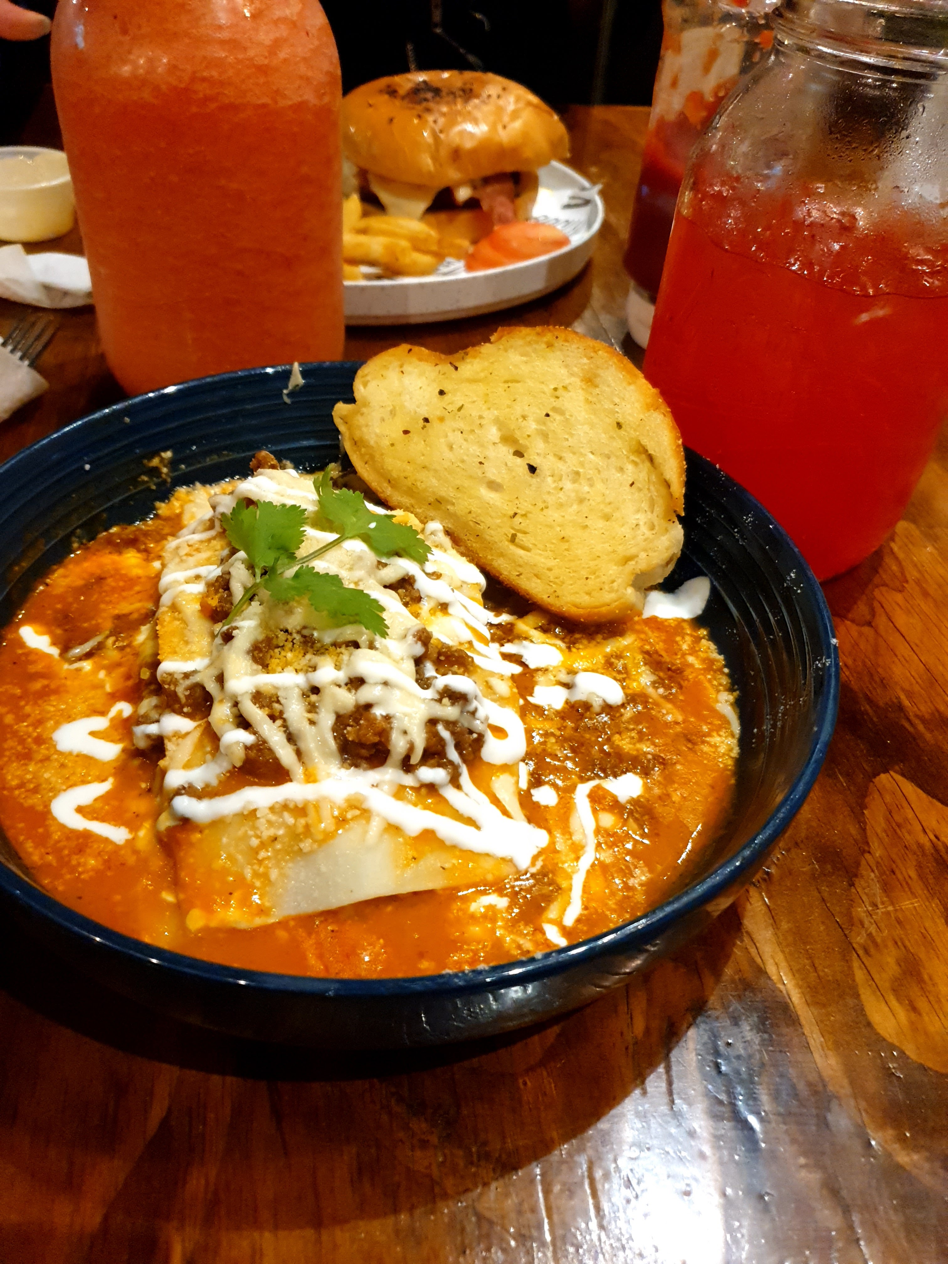 NO NAME COFFEE HOUSE image 10