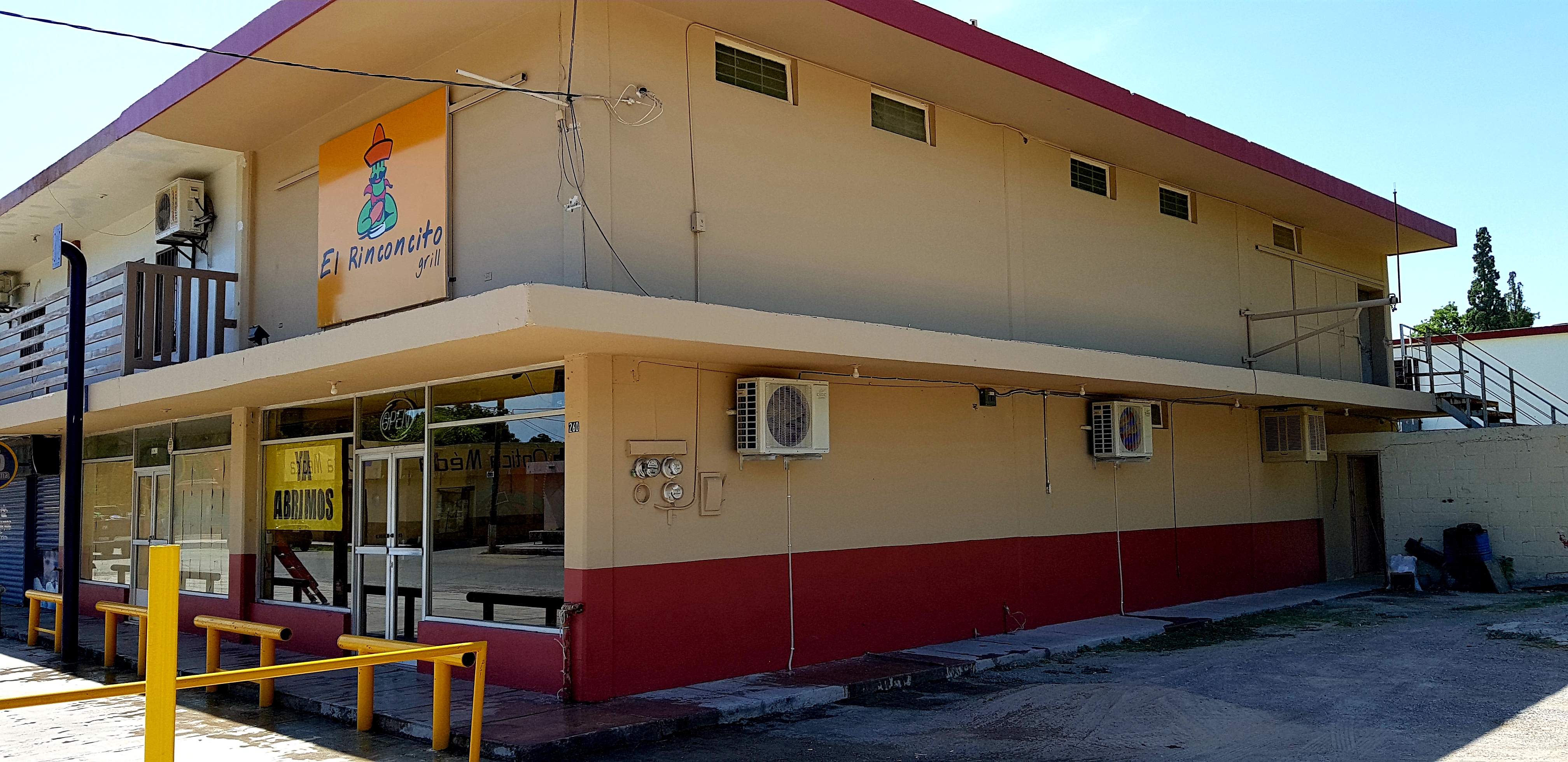 El Rinconcito Grill image 5