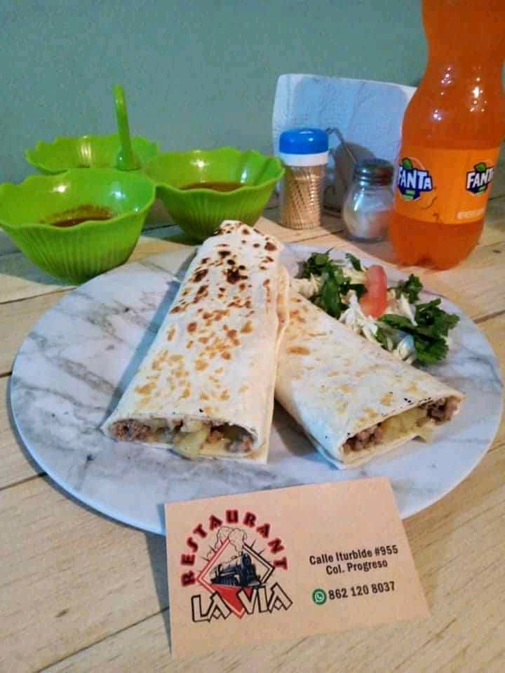 La via restaurant image 5