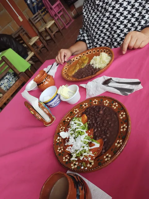 Restaurante " LOS TENANGOS" image 7