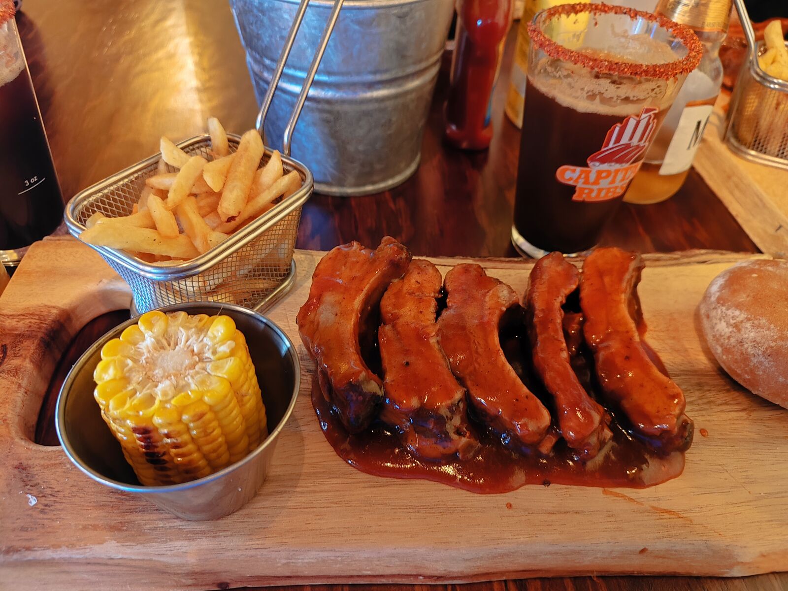 CAPITAL RIBS image 10