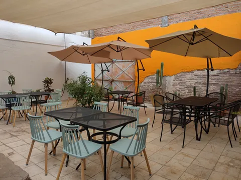 Delirio 85 restaurante image 6
