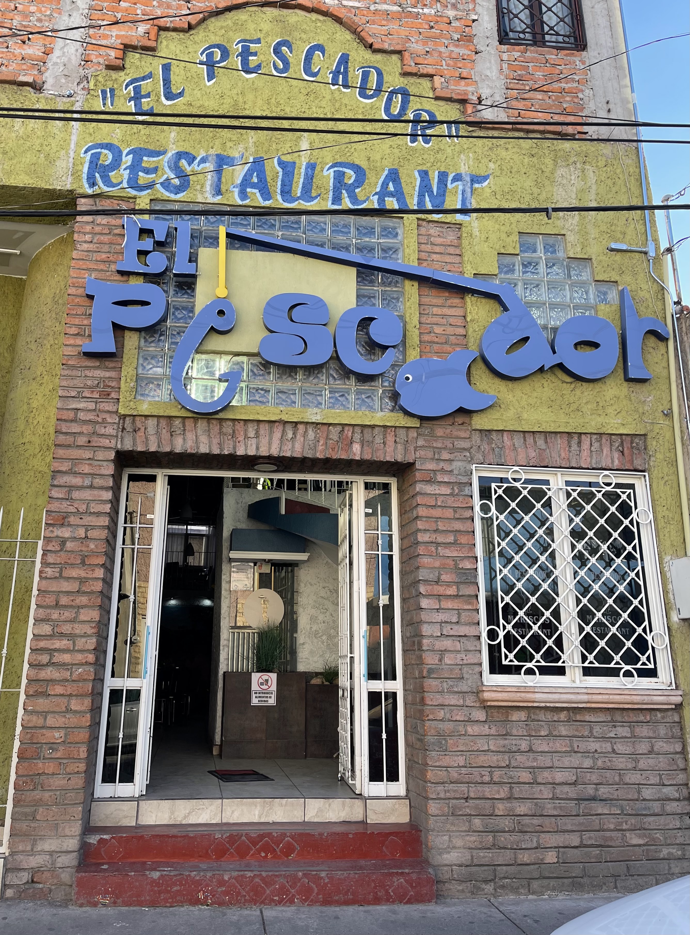 Mariscos "El Paraíso de... El Pescador" image 3