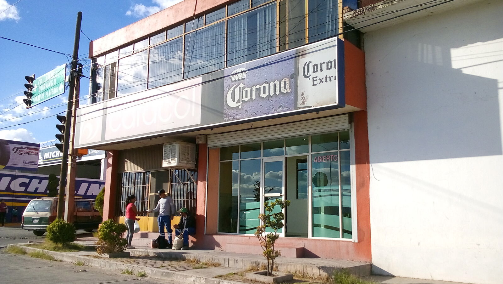 El Caracol image 1