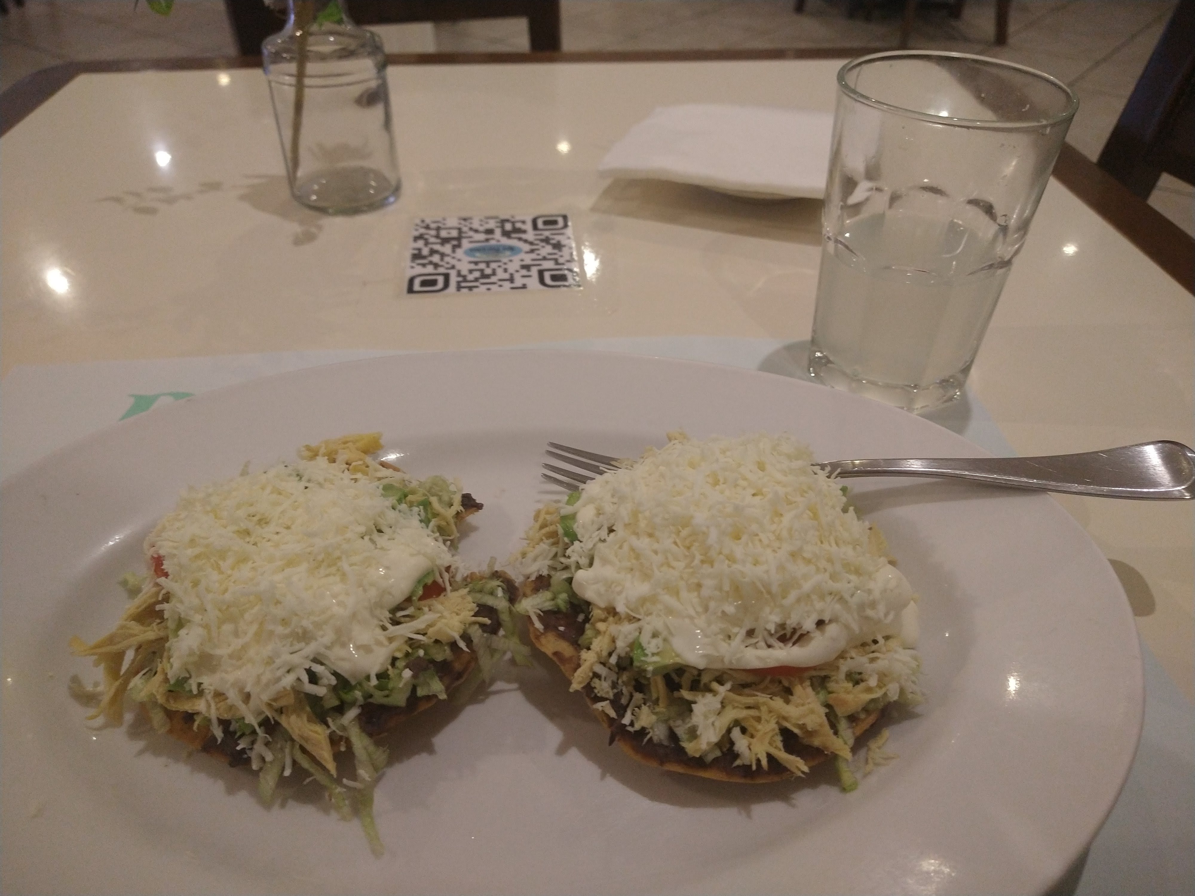 Los Faroles Restaurante image 8