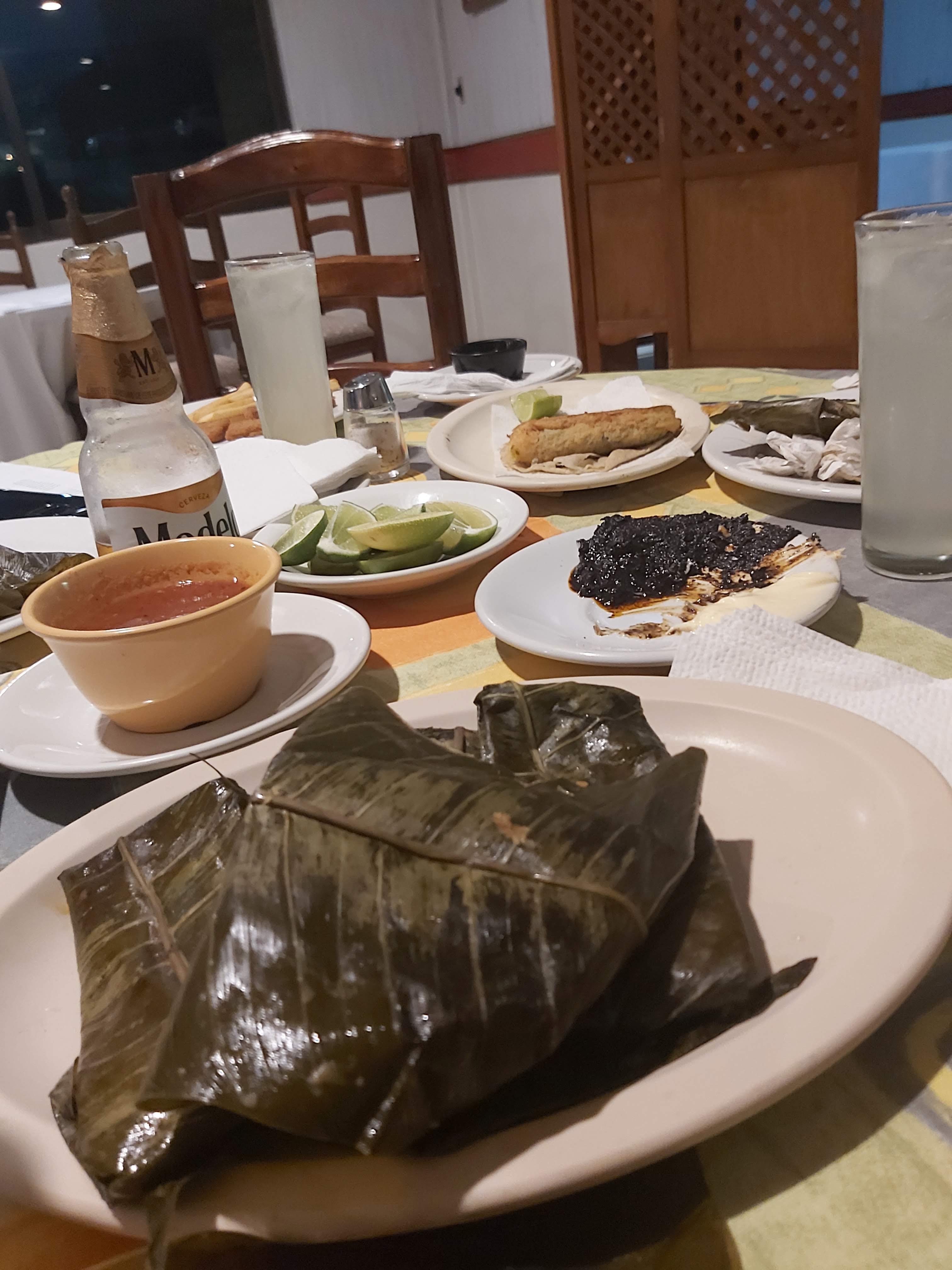 Checo's Grill Restaurant image 6