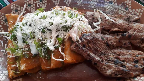 EL MOLCAJETE image 1