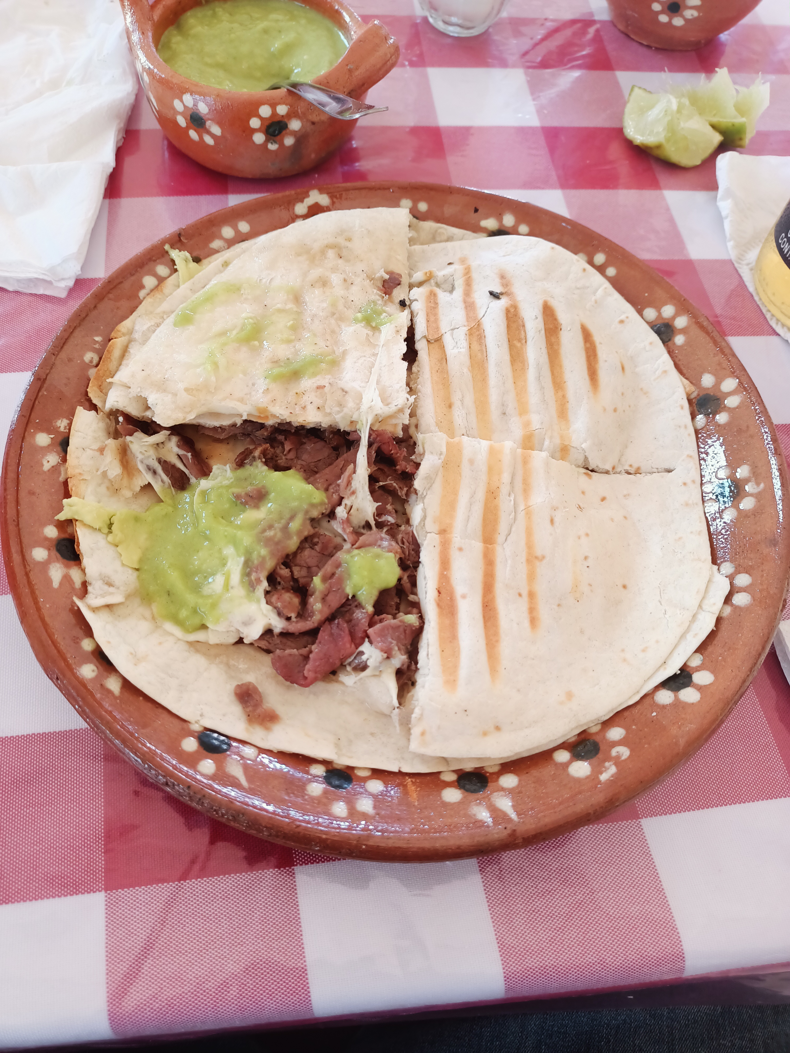 "Fuentes Grill" Restaurant Bar image 6