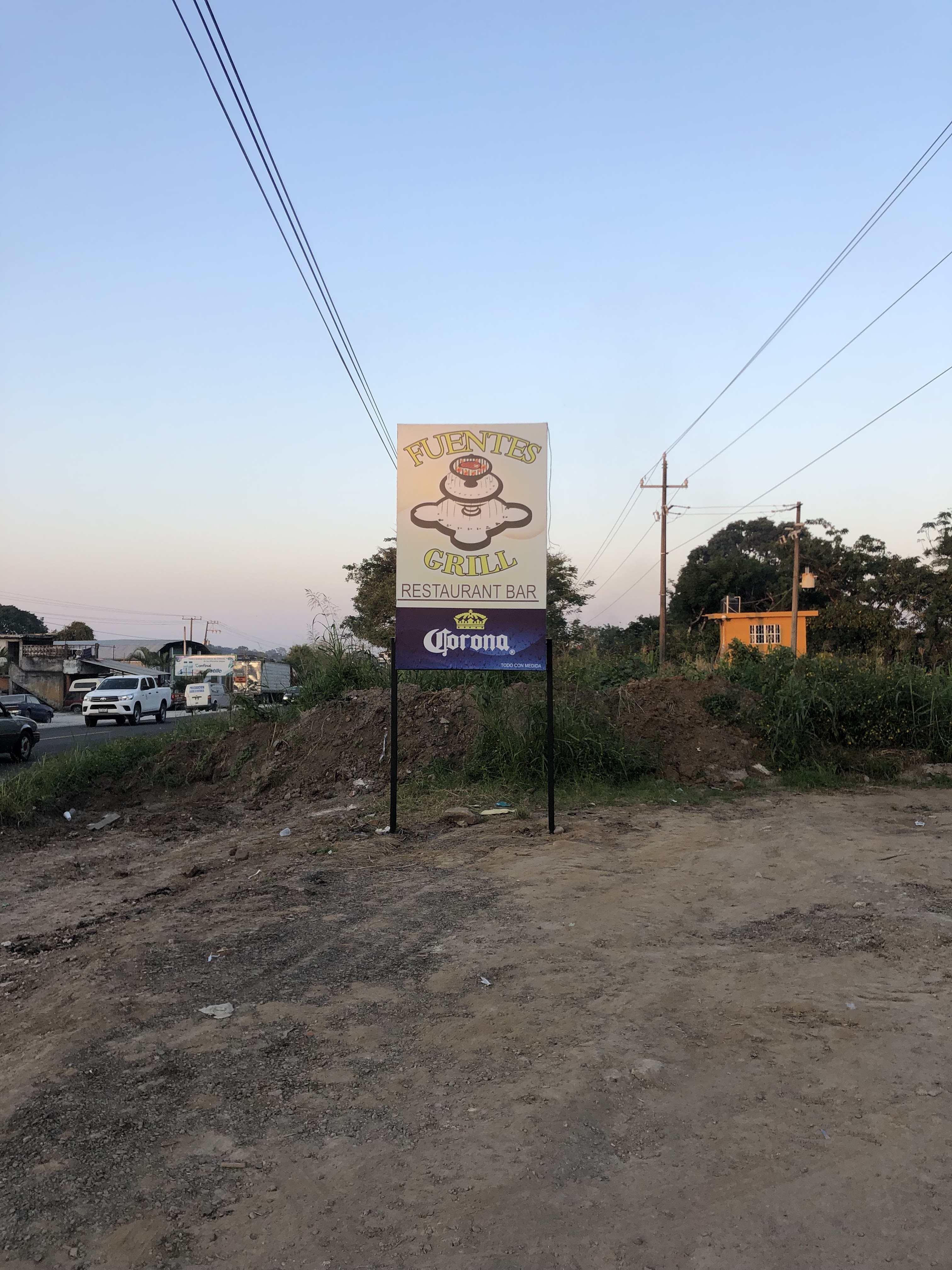 "Fuentes Grill" Restaurant Bar image 7