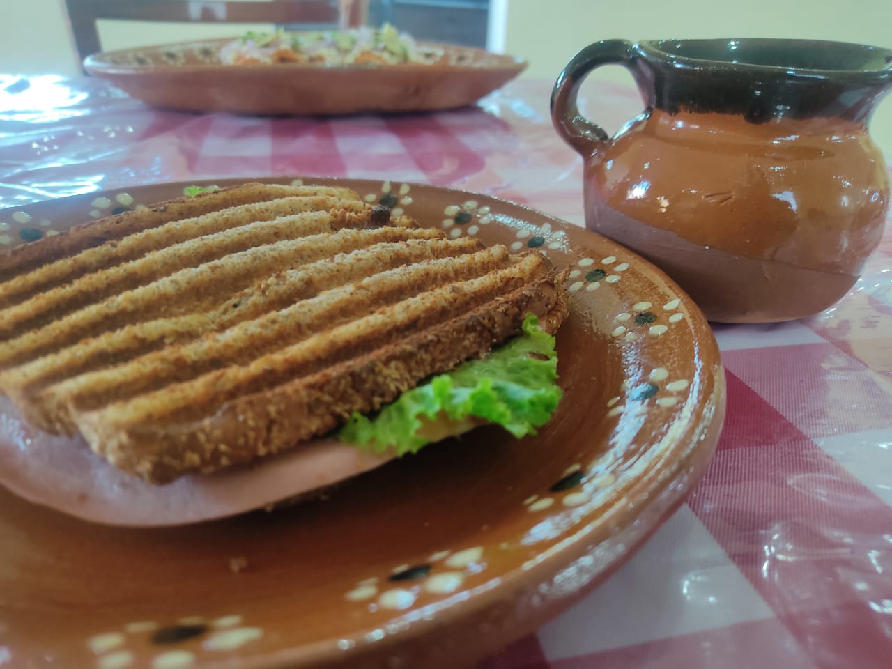 "Fuentes Grill" Restaurant Bar image 8