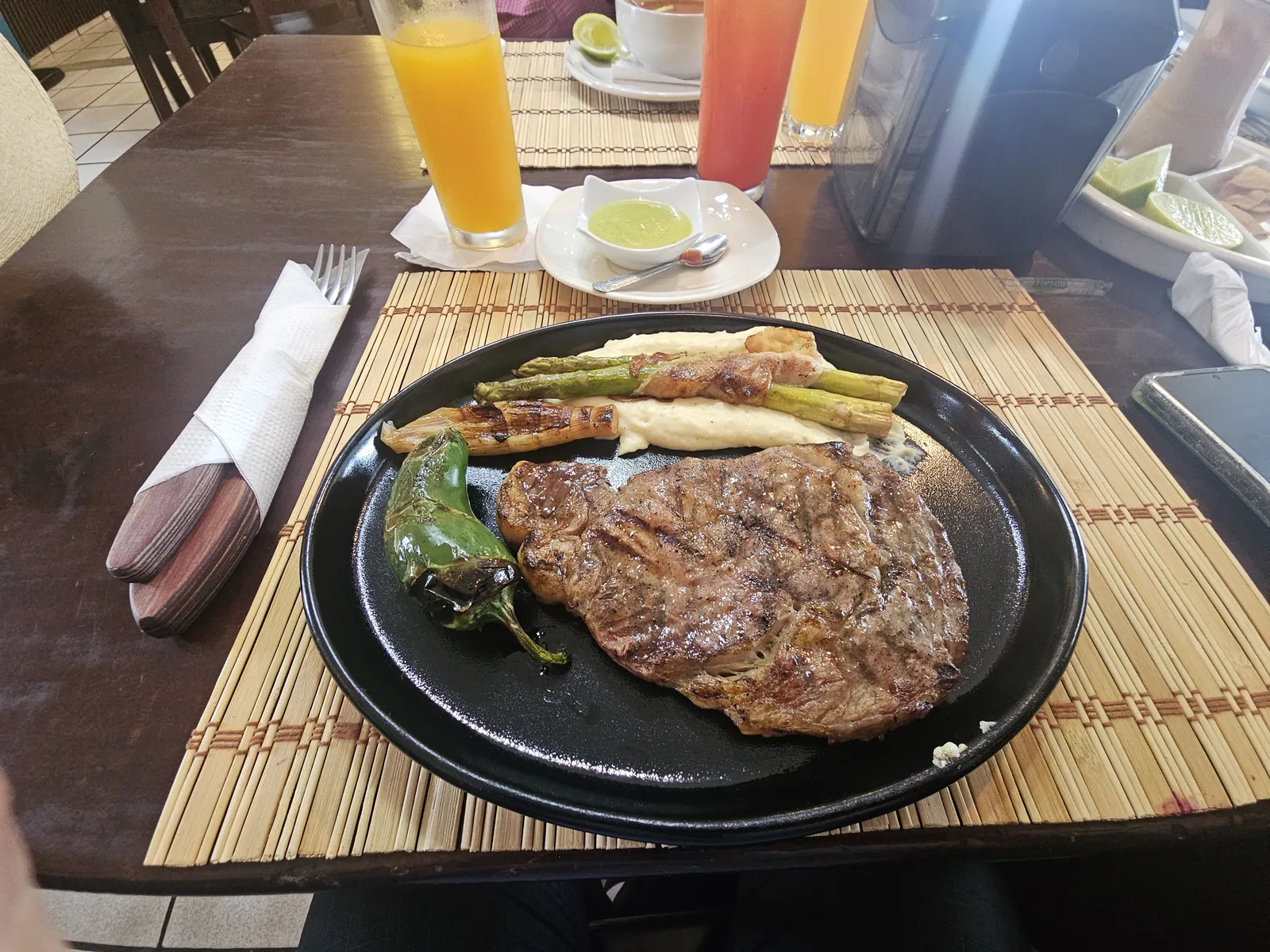 Restaurante D' César y Azucena image 3