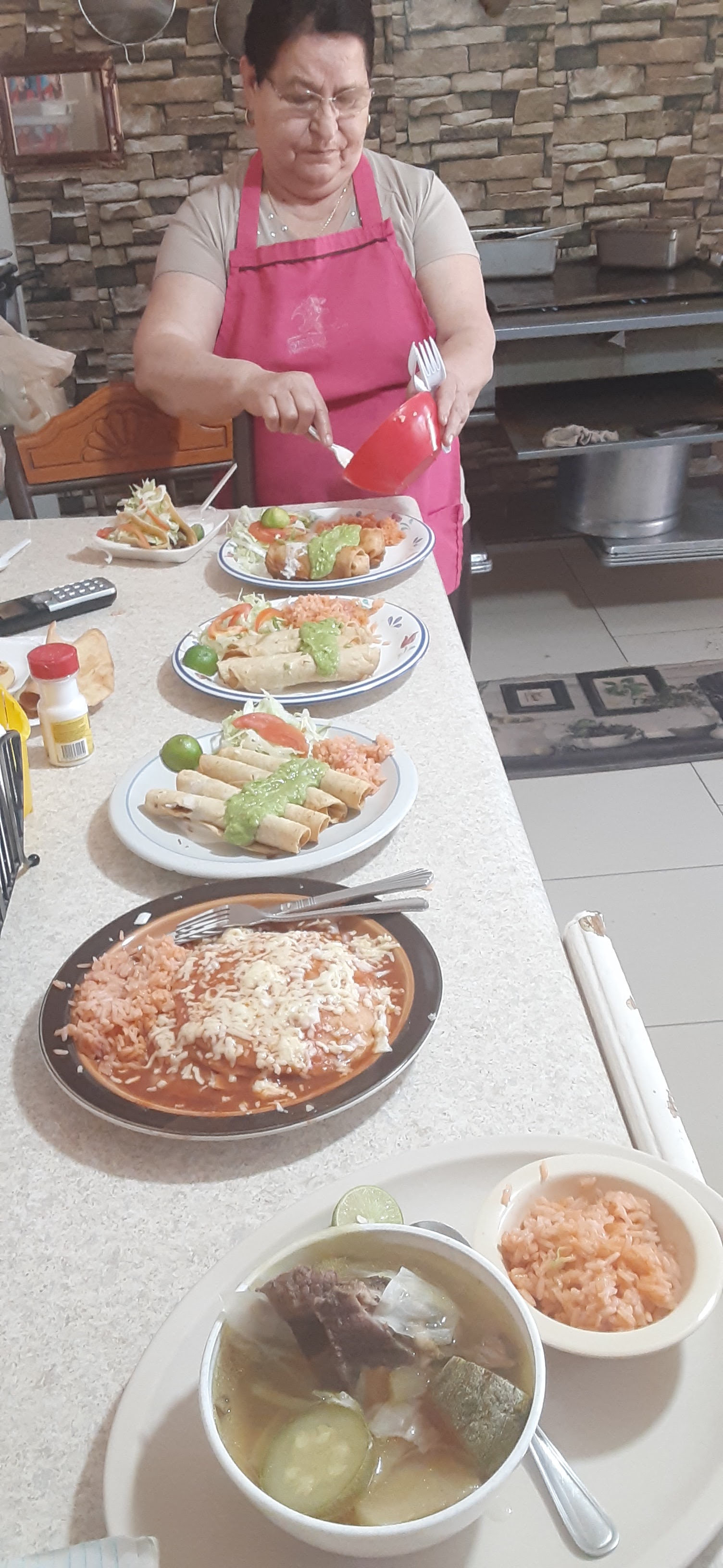 Tortas Chano image 1