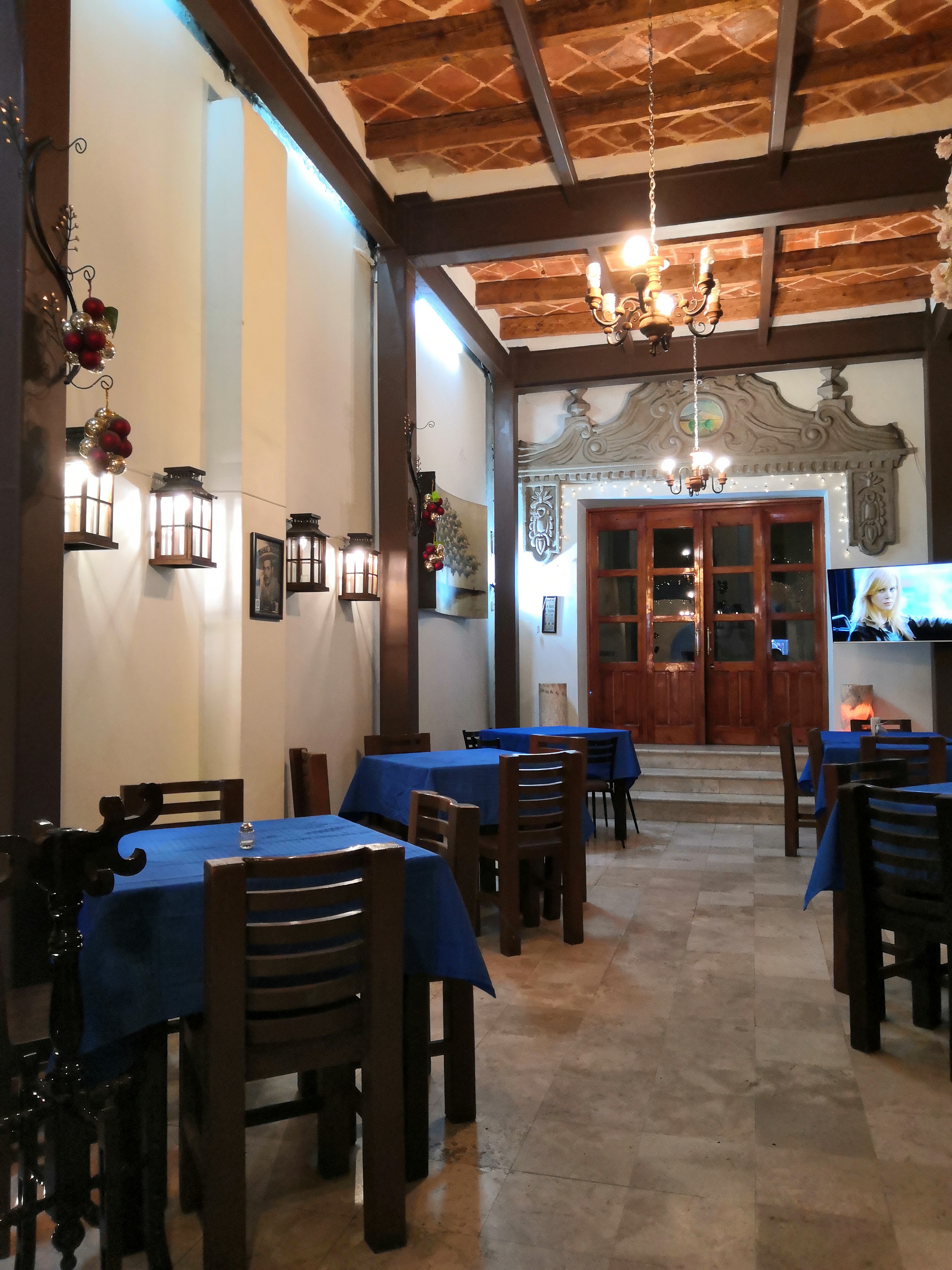 Salón - Restaurante Variedades image 4