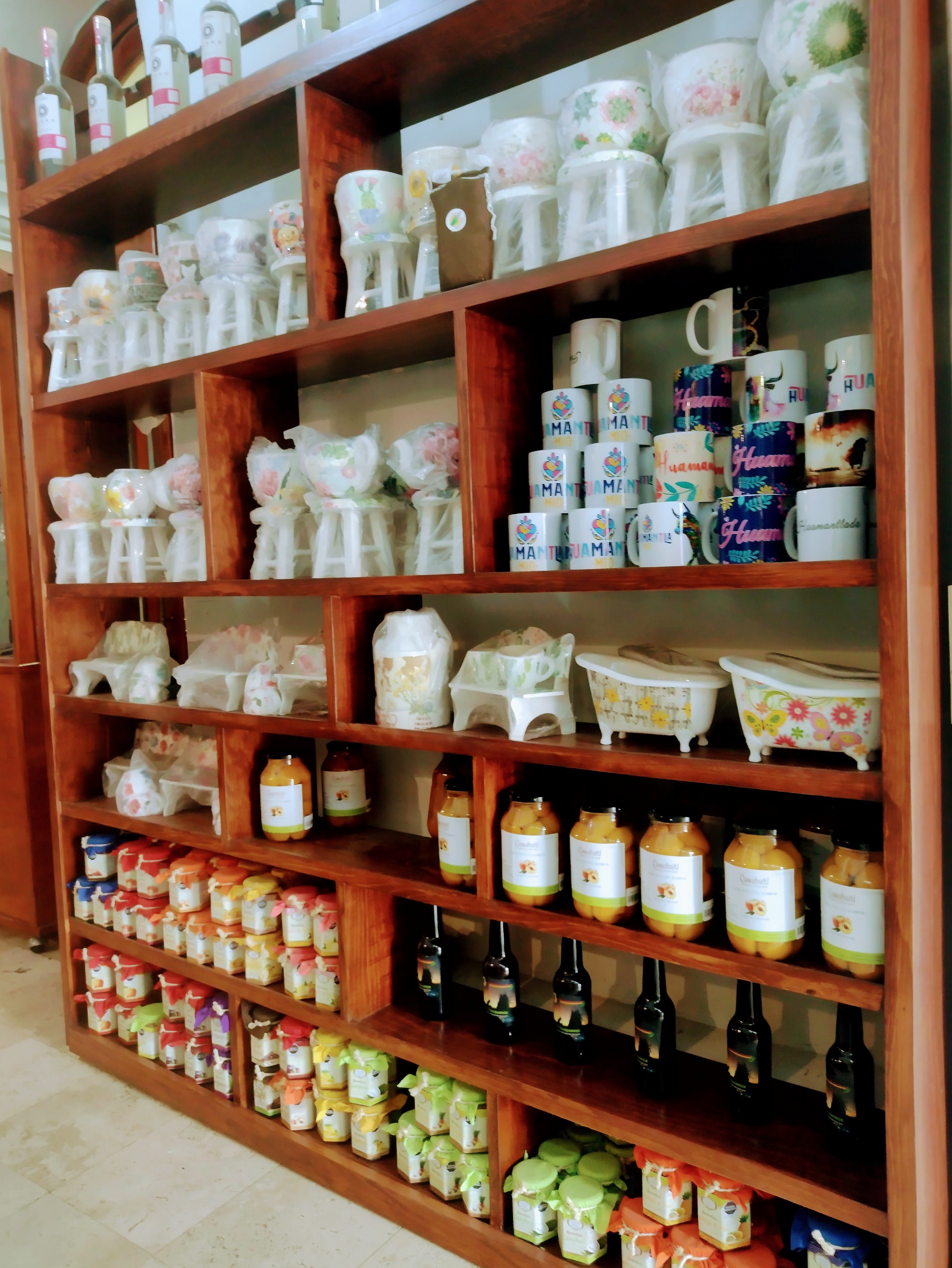 Salón - Restaurante Variedades image 7