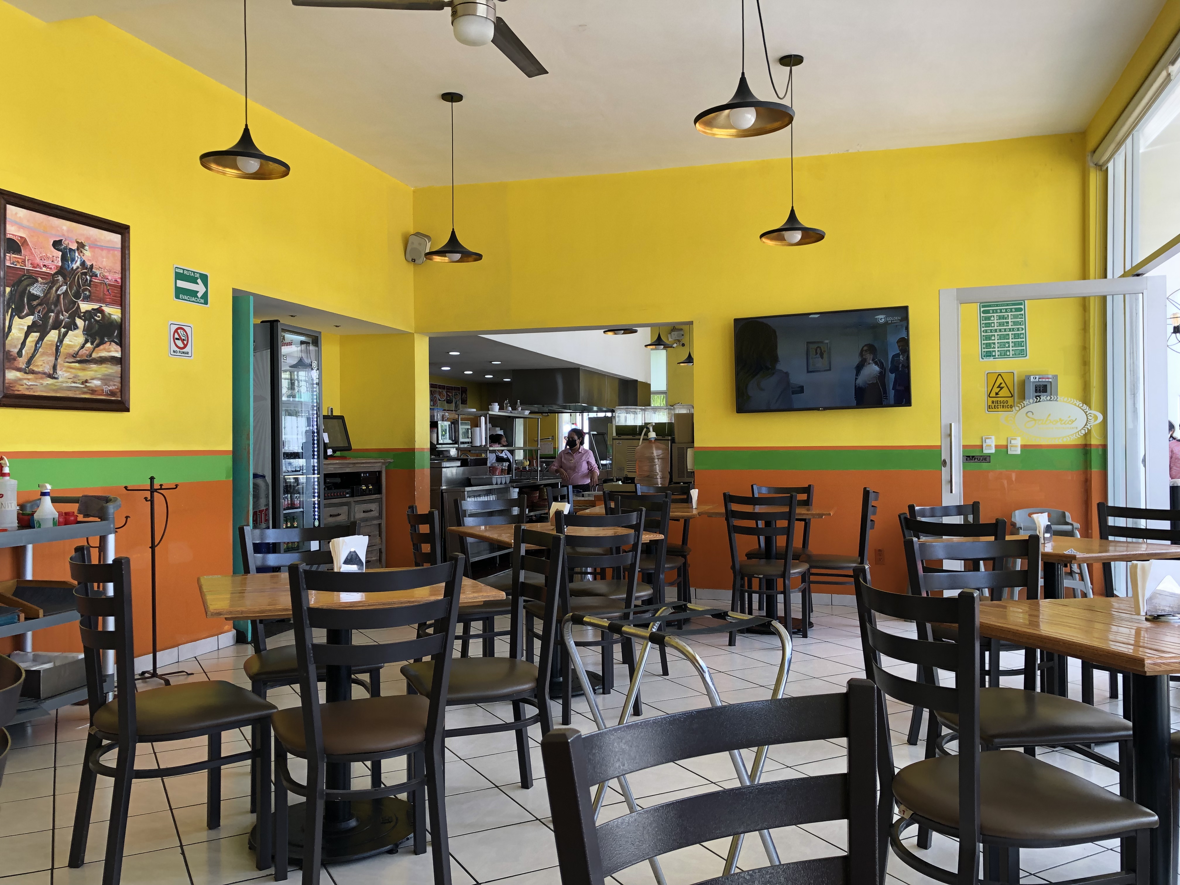 Saborio 2 Taqueria Restaurante image 3