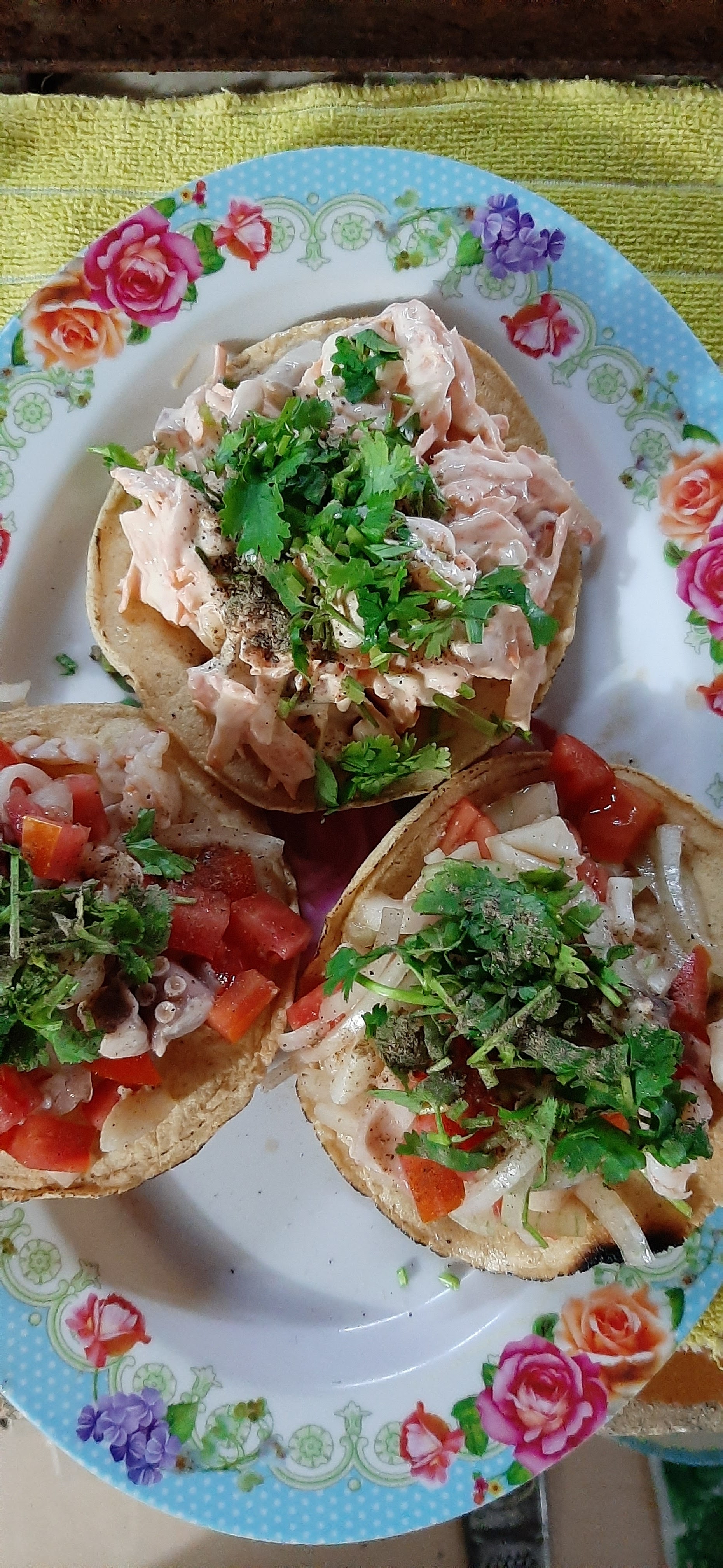 Loyas Restaurant image 8