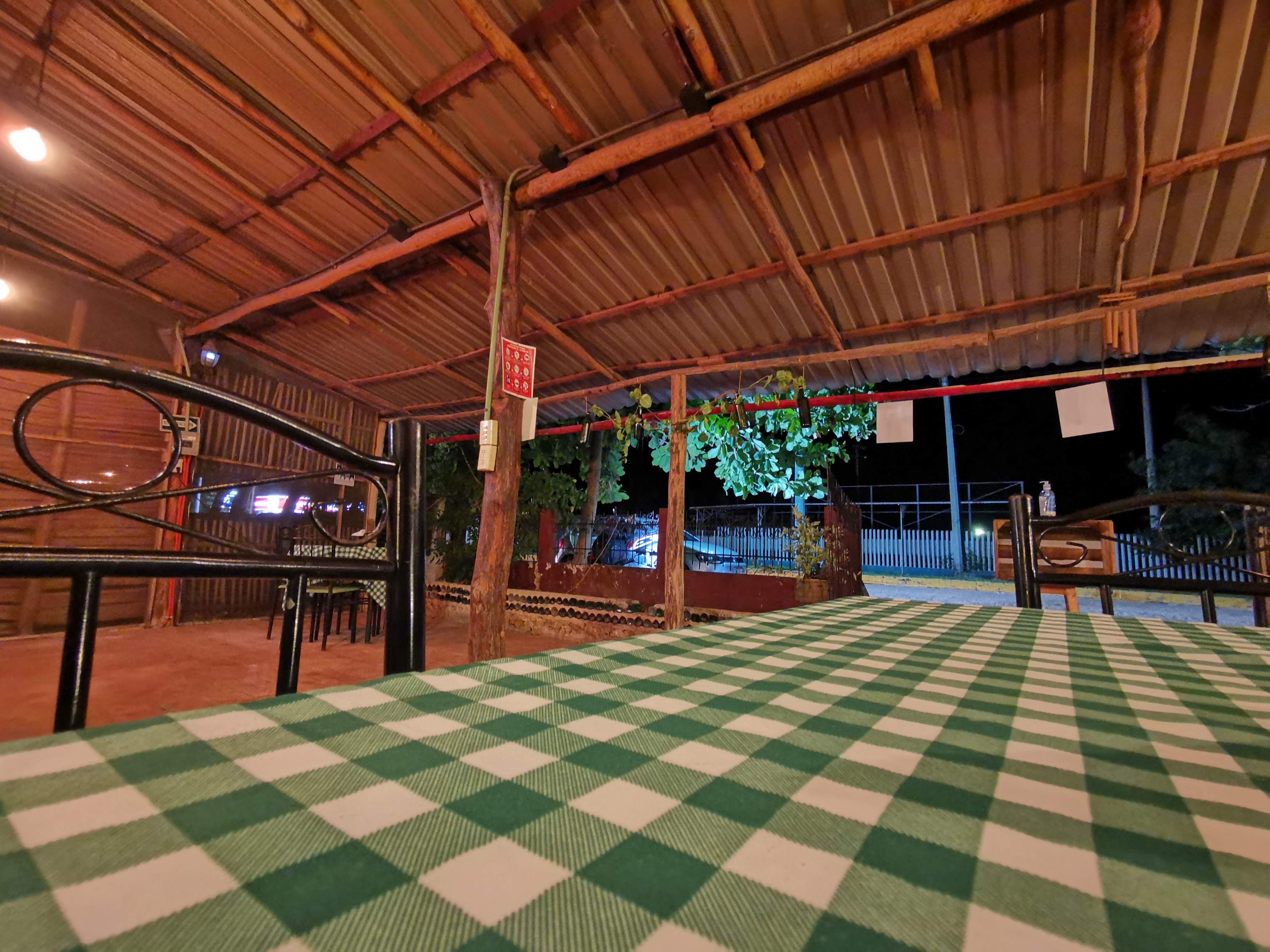 Piazza Maggiore image 7