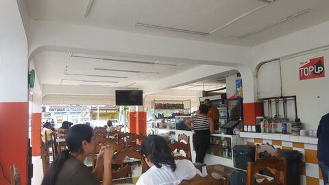 Restaurante Los Portales image 1