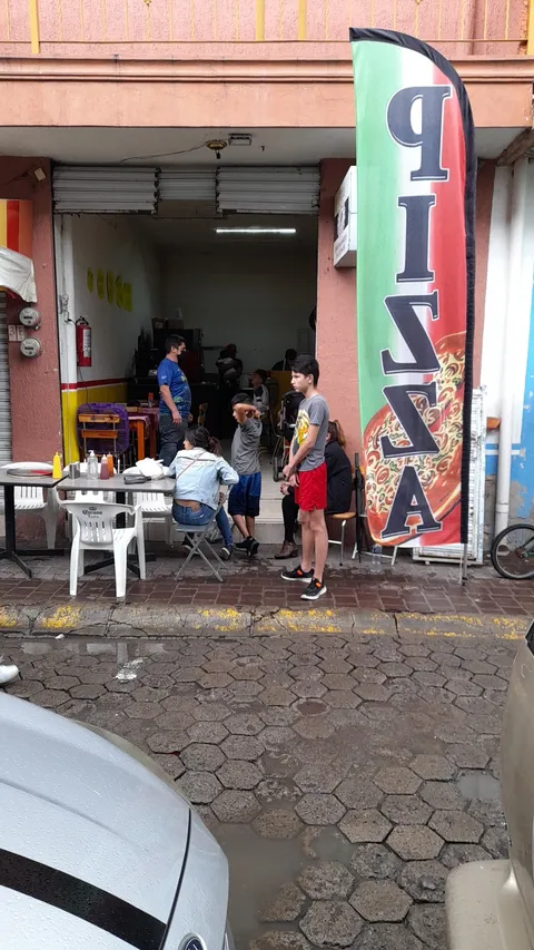 pizza image 4
