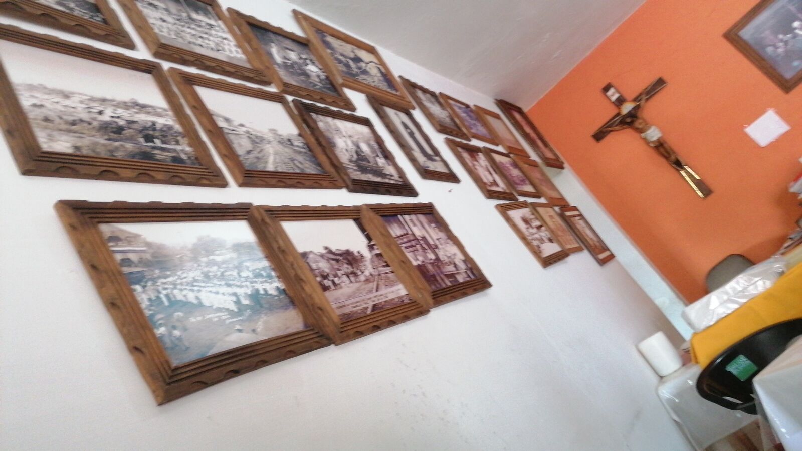 Zambrano's image 4