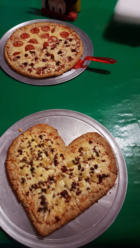 Donatello Pizzas y Mas image 2