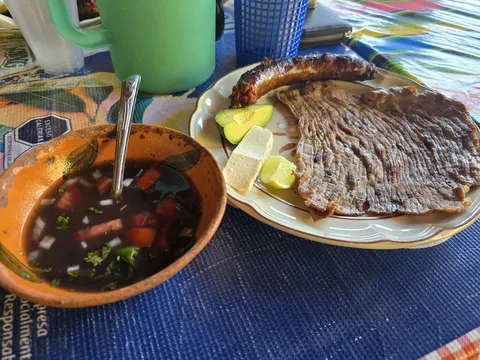 La Fortaleza Restaurante image 3