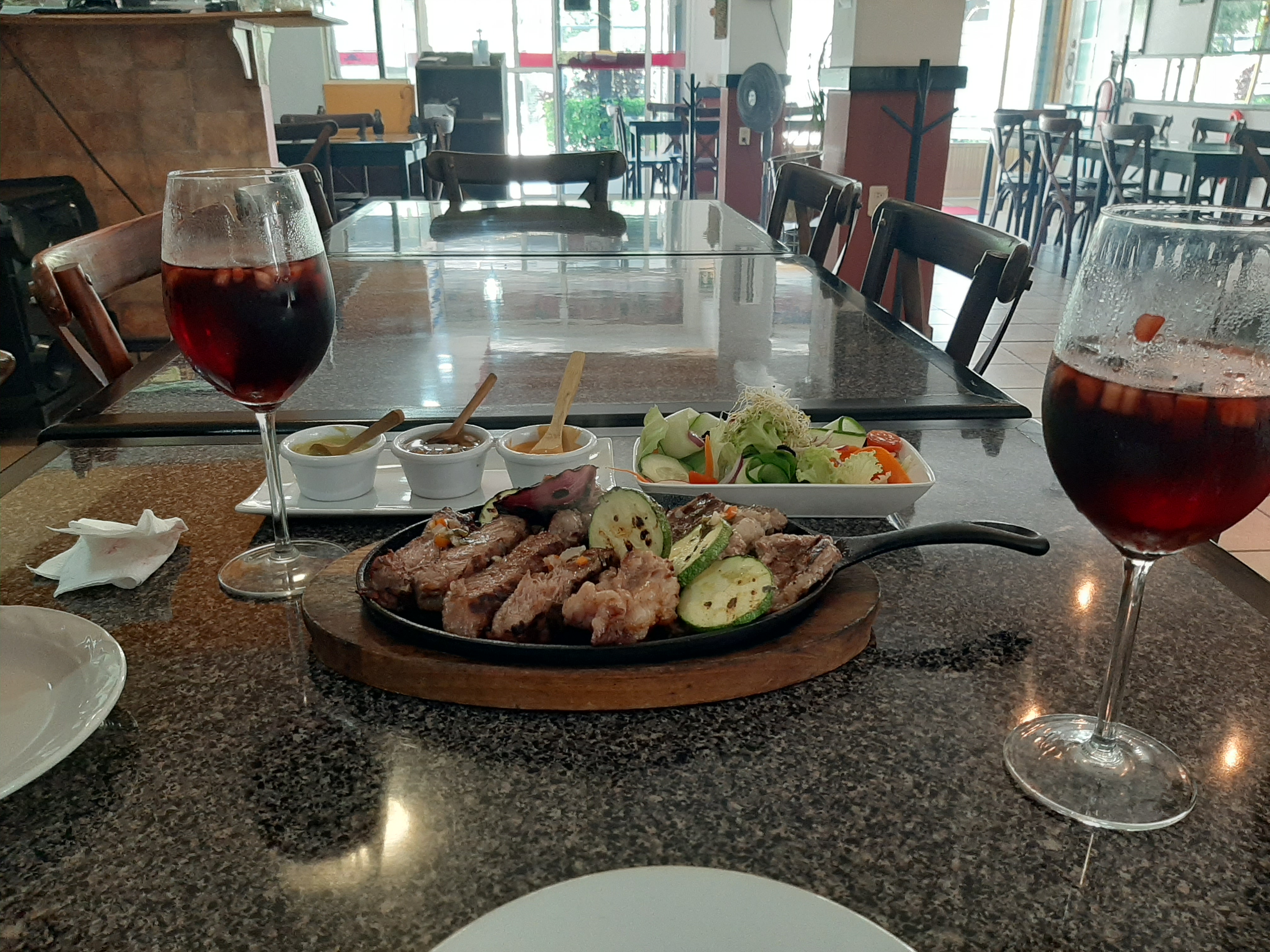 Parrilla Uruguaya Rincon Charrua image 5