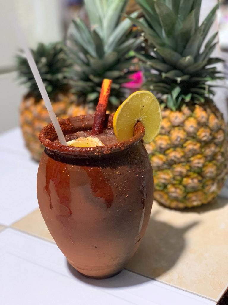 Jaiba mariscos bar image 1