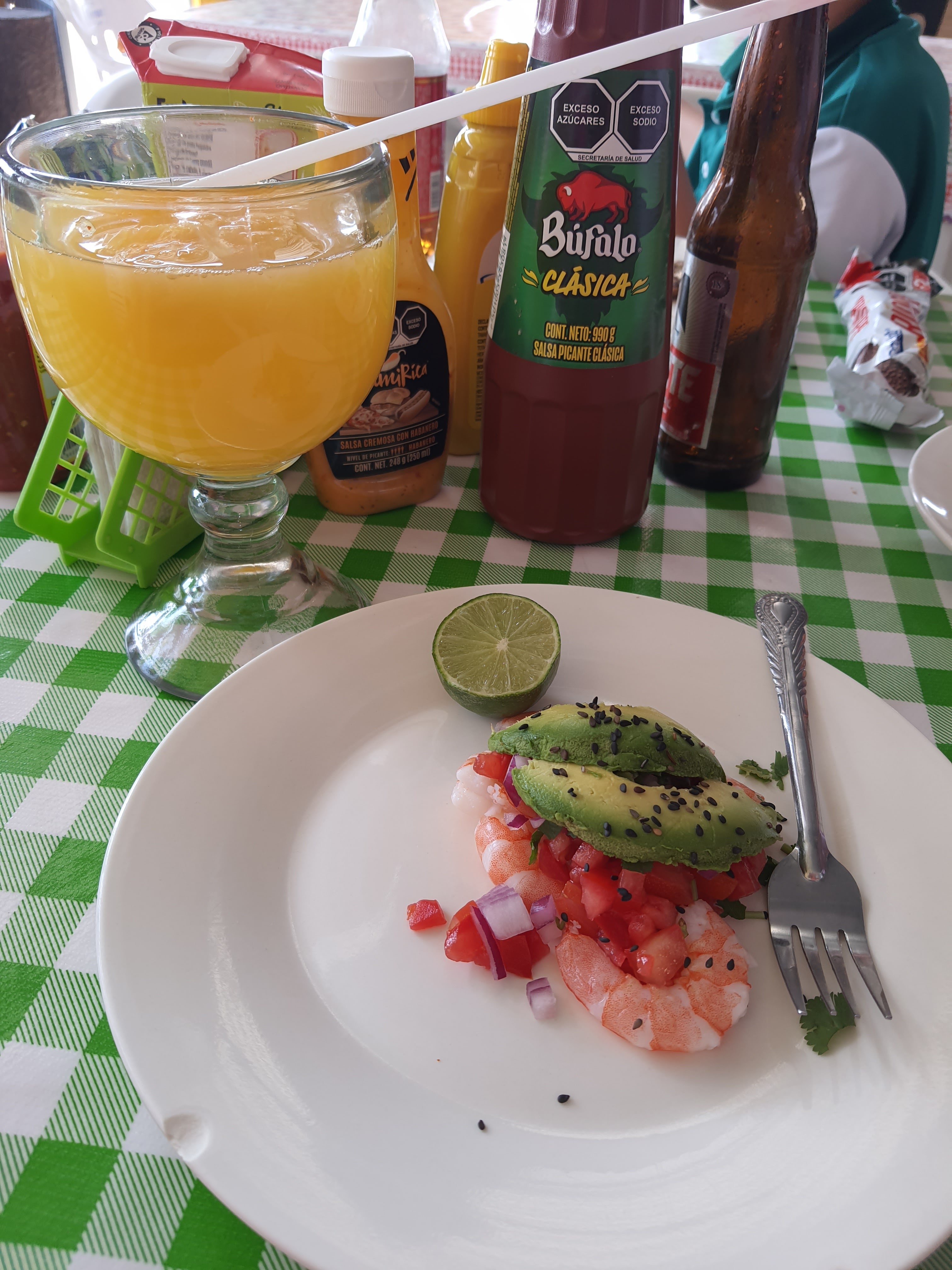 Jaiba mariscos bar image 2