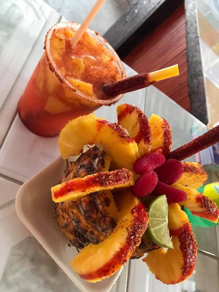 Jaiba mariscos bar image 5