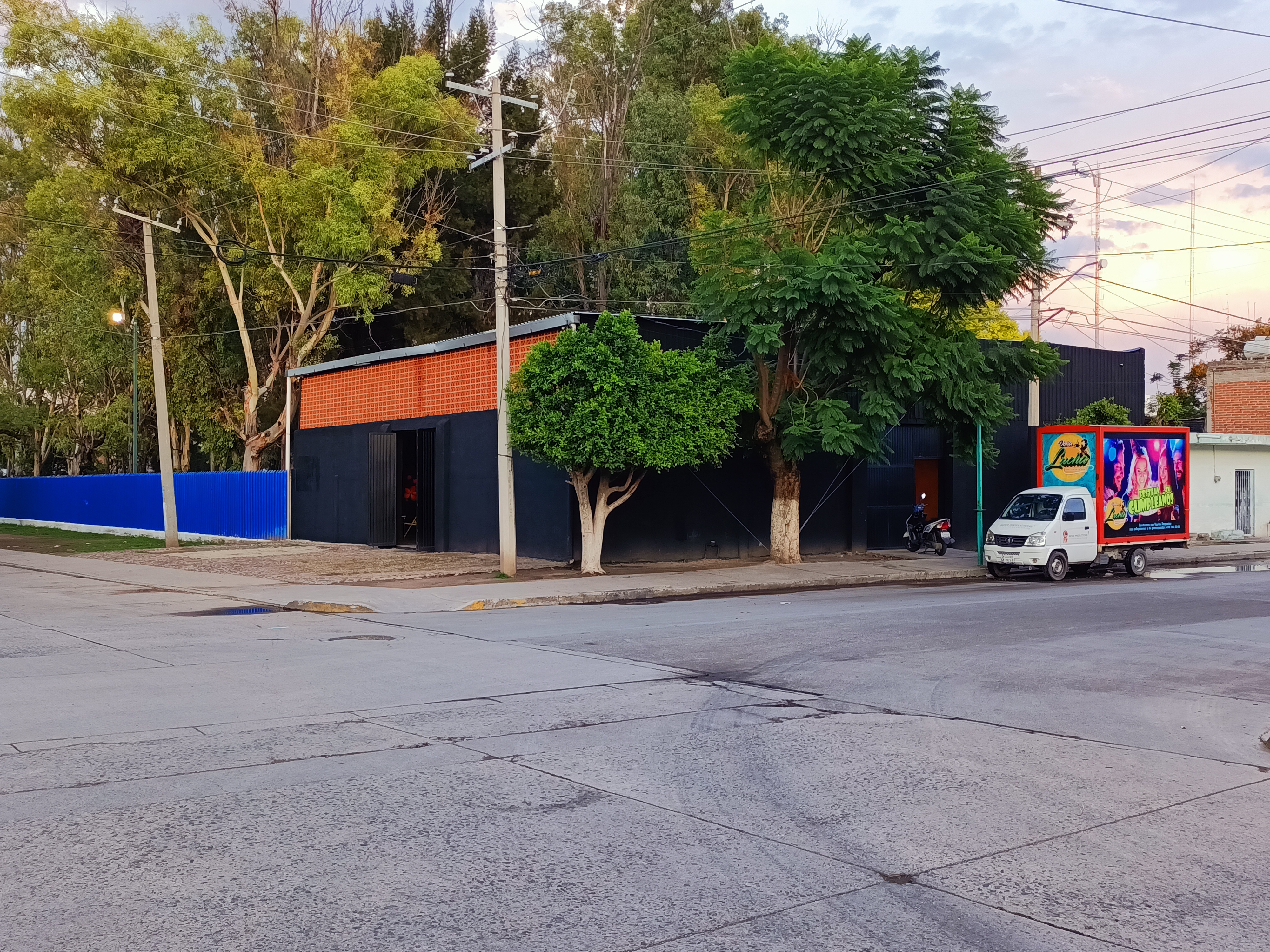 Restaurante Doña Lucha Show Center image 10