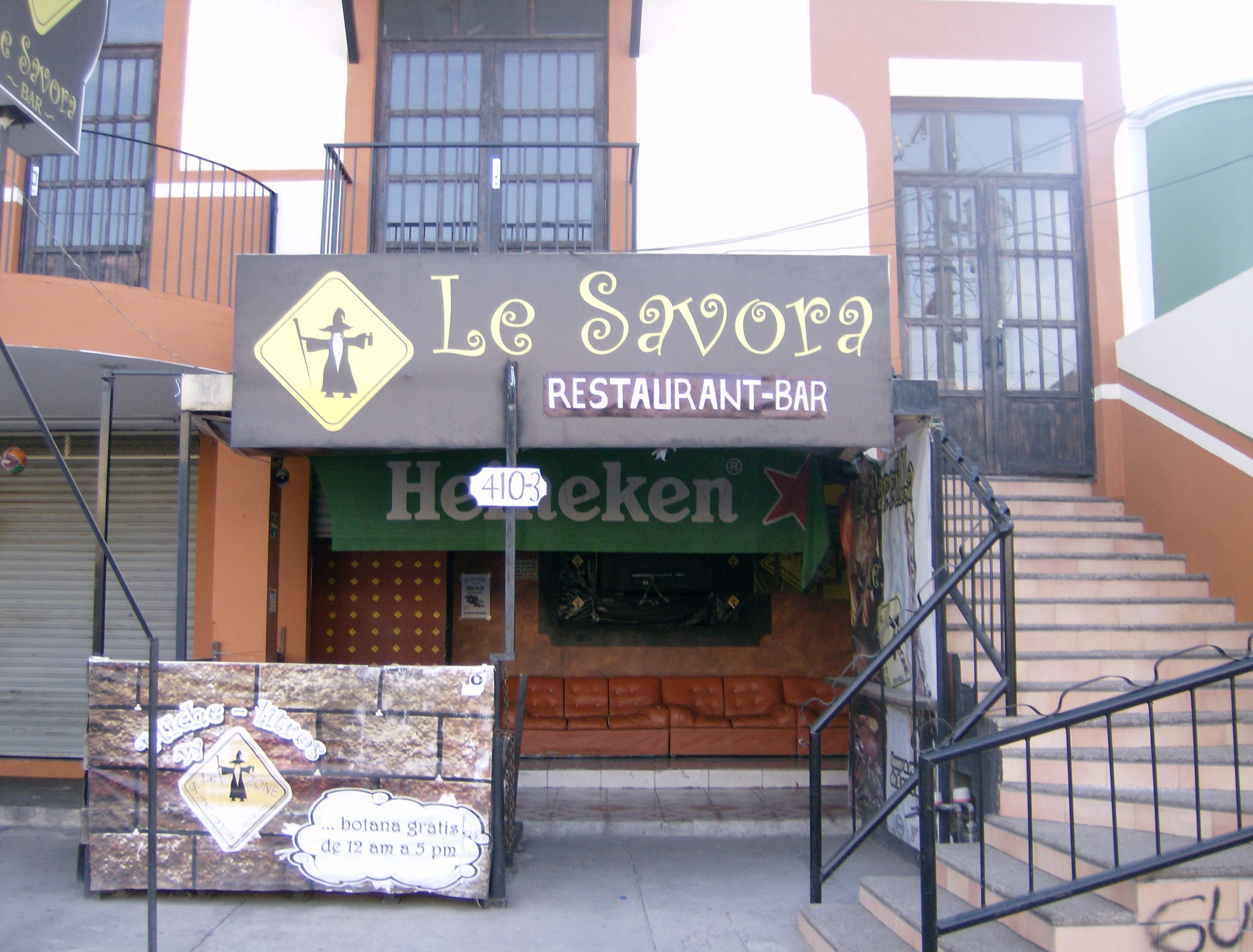 LE SAVORA RESTAURANT-BAR image 2