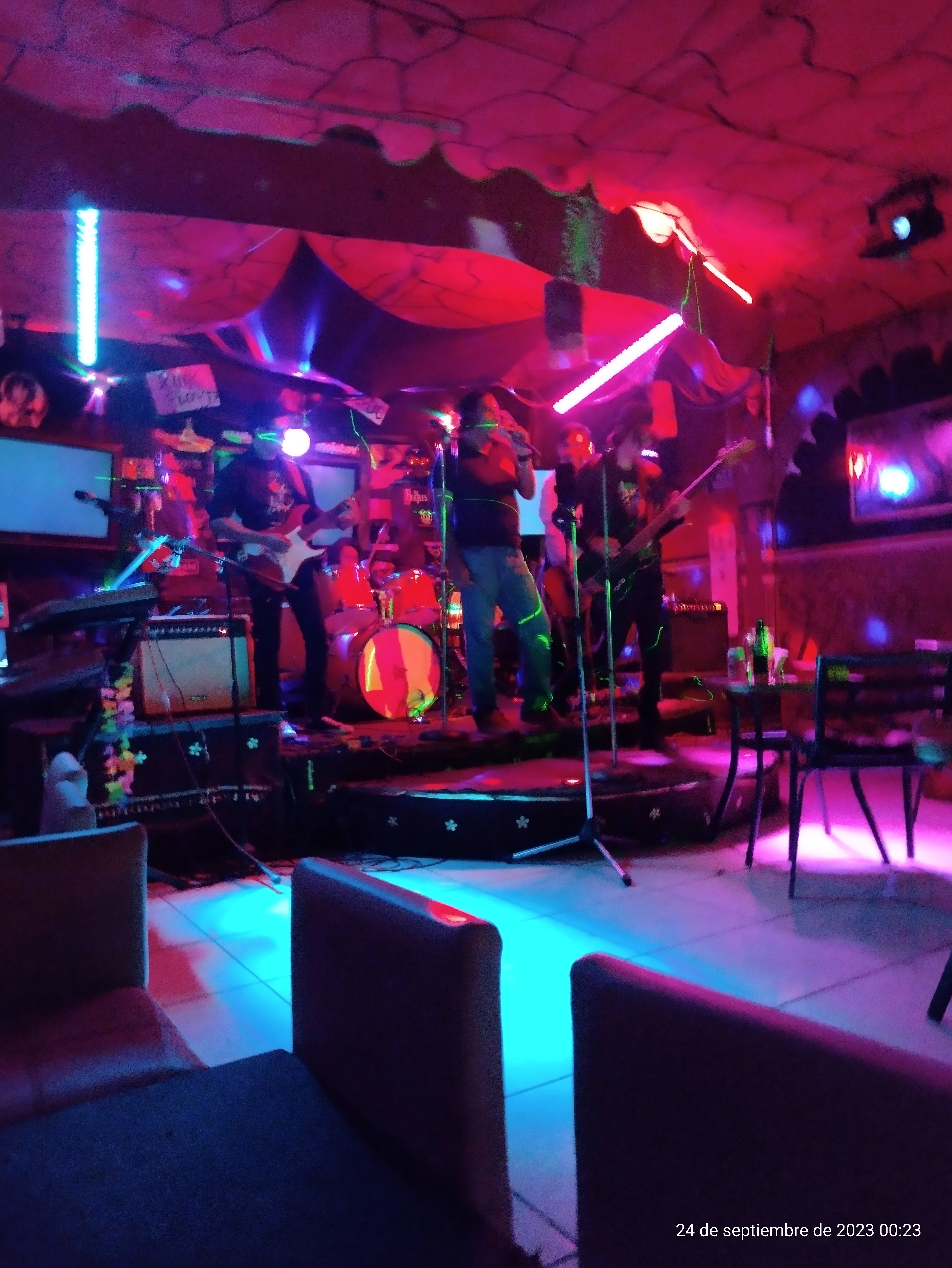 LE SAVORA RESTAURANT-BAR image 8