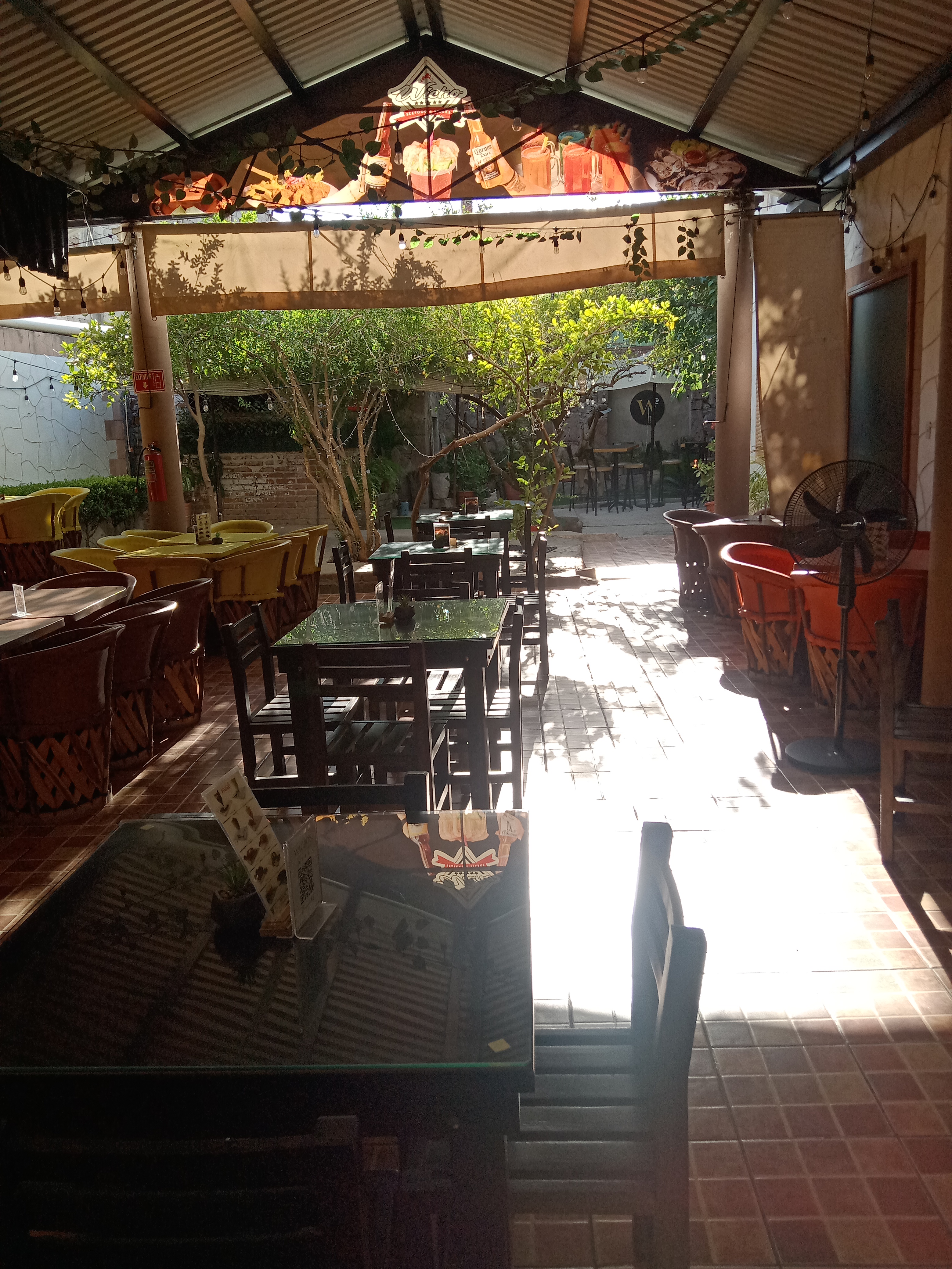 Wicho's Restaurante Bar image 1