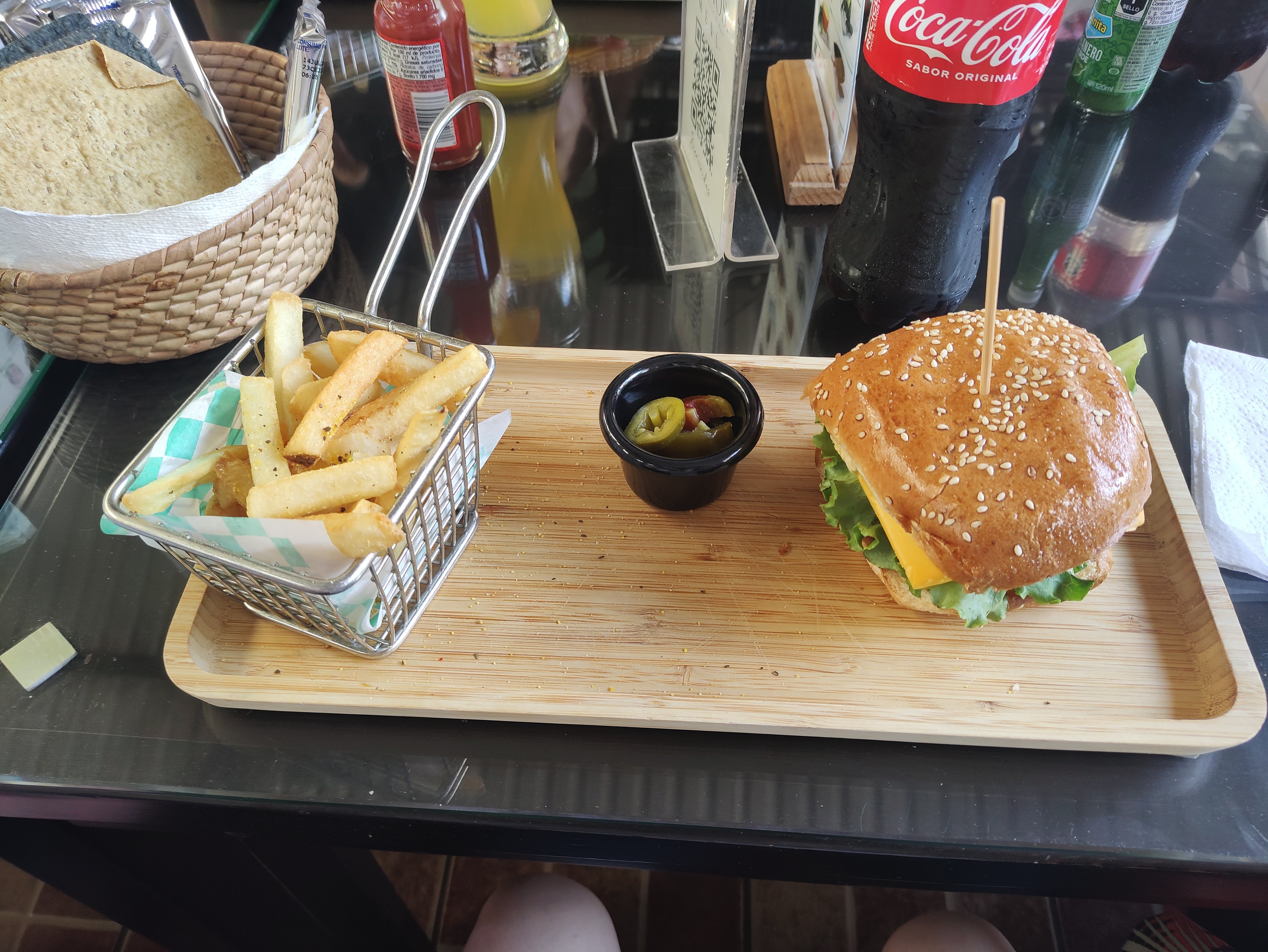 Wicho's Restaurante Bar image 4