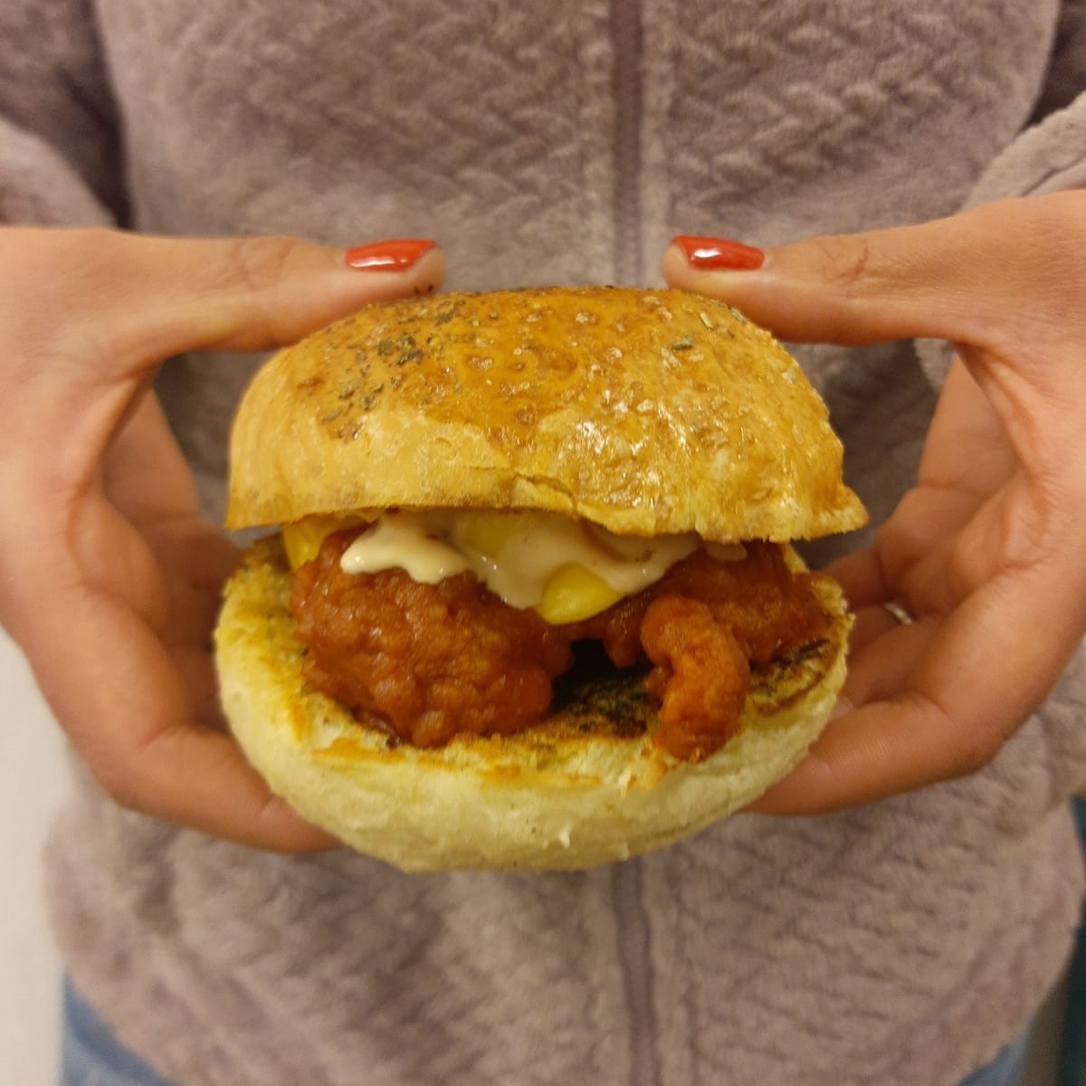 Hamburguesas El Gallo image 2